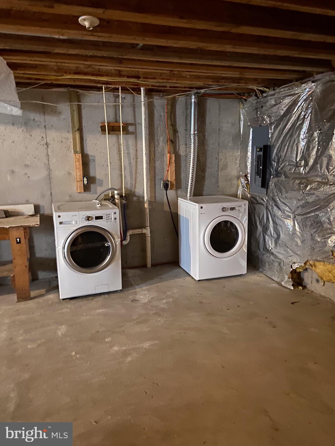 PRENTISS POINT - Residential Lease