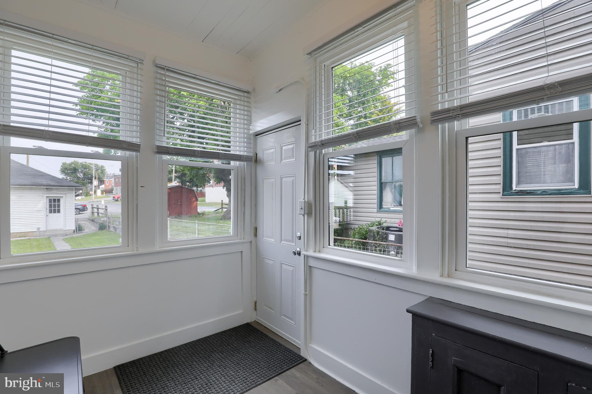 DENVER BOROUGH - Residential