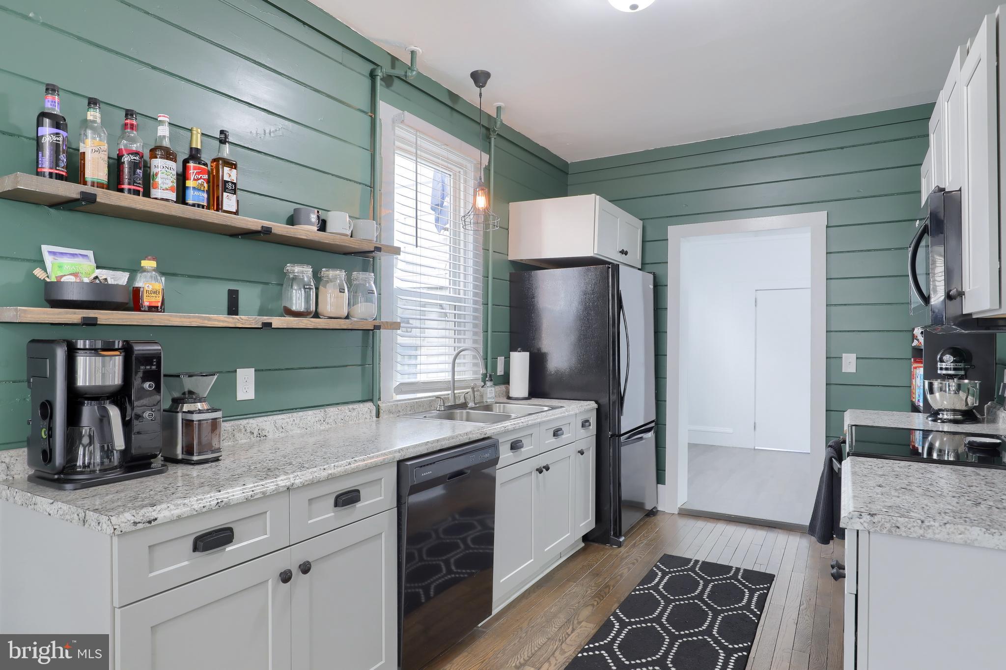 DENVER BOROUGH - Residential