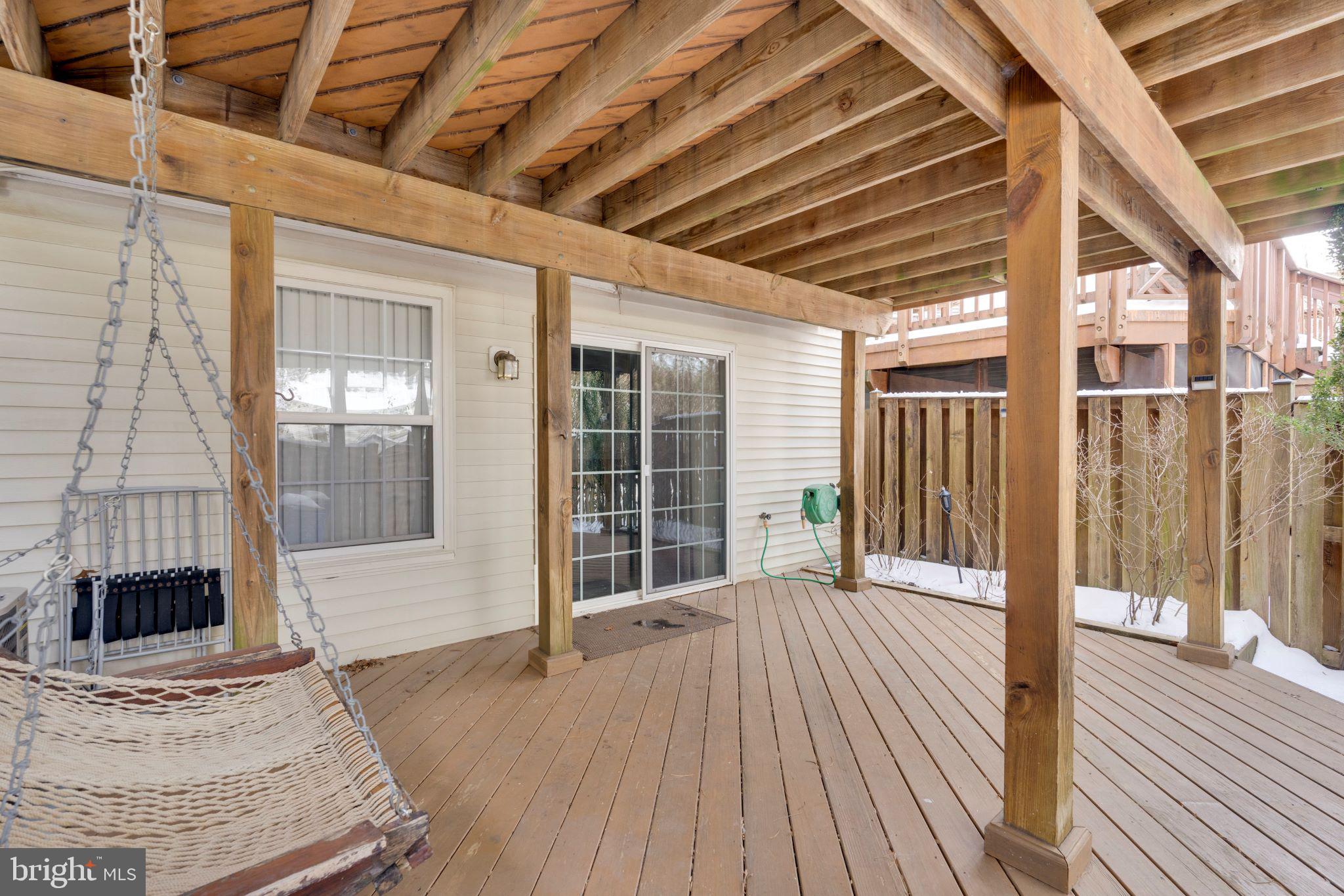 CLARKS CROSSING - Residential Lease