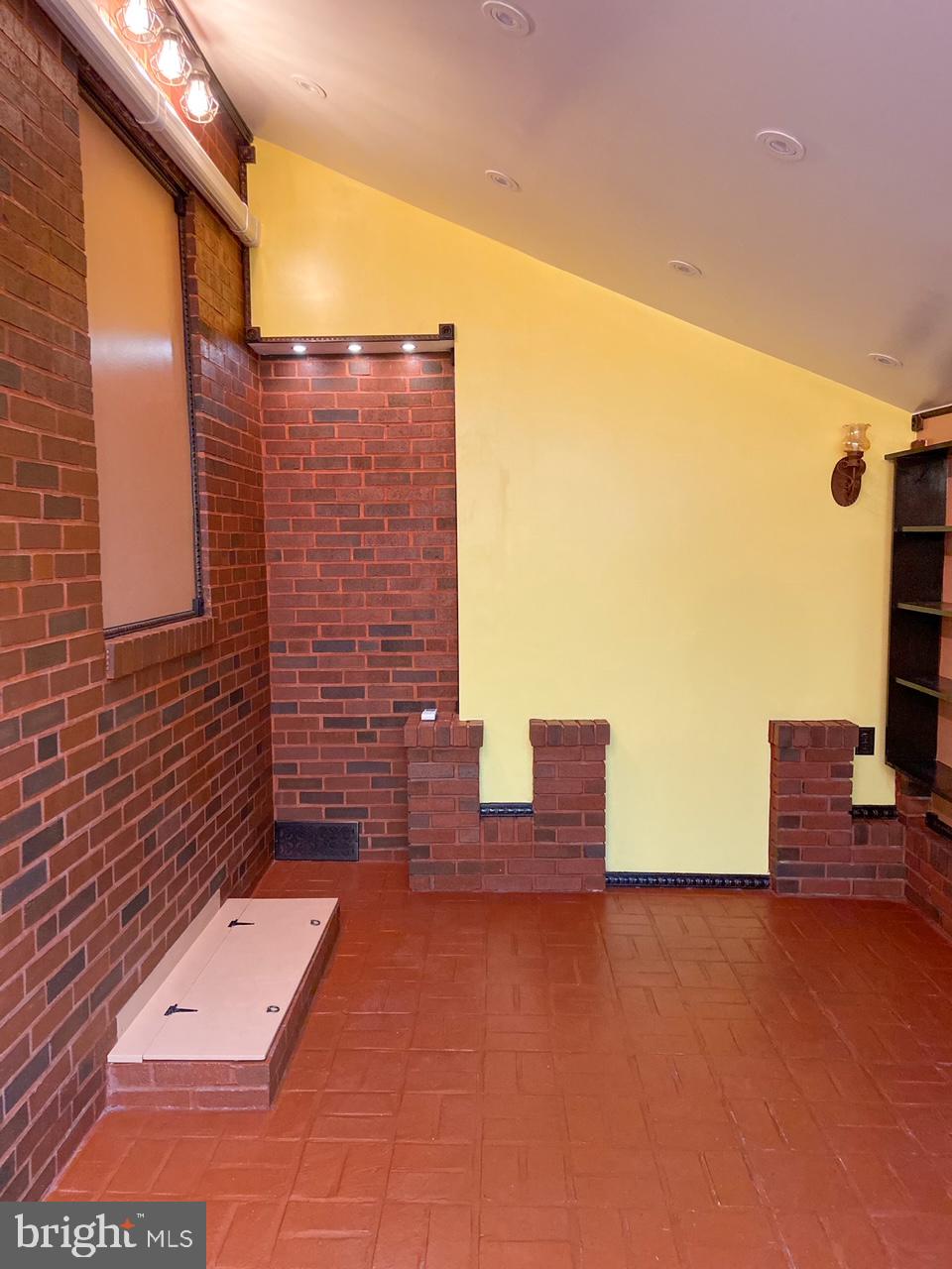 DUNDALK HIGHLANDS - Residential