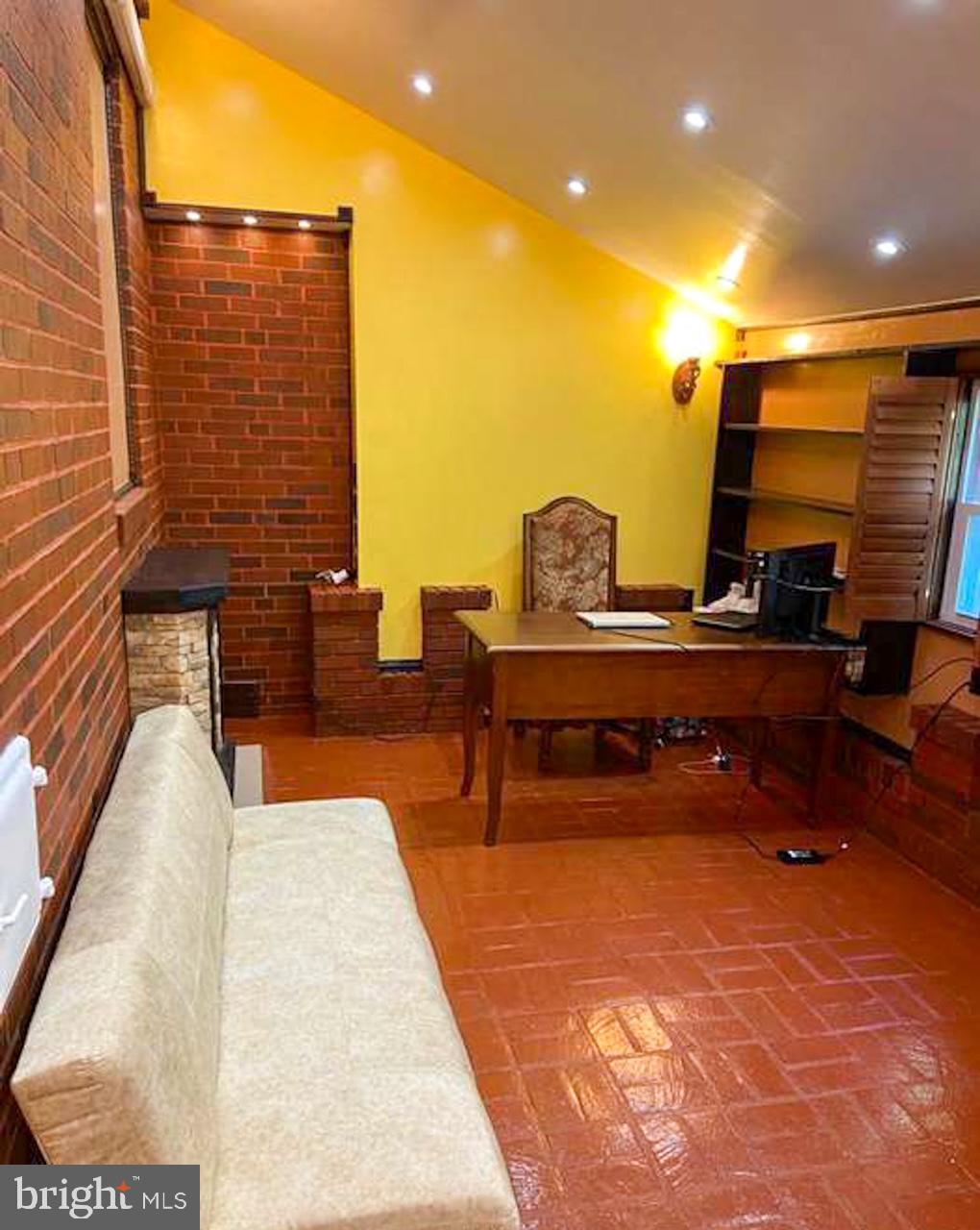 DUNDALK HIGHLANDS - Residential