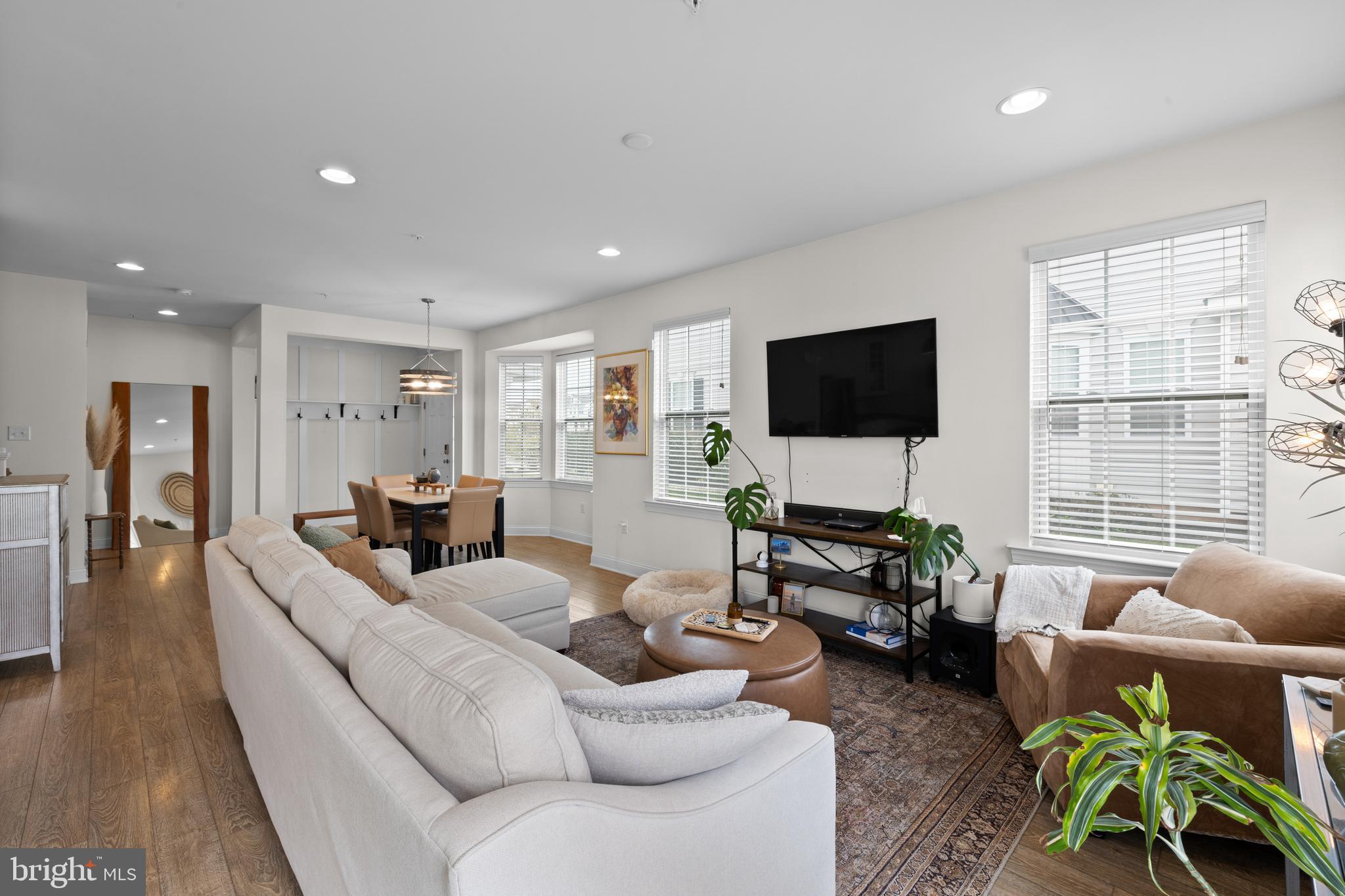 COURTS AT BRYNWOOD - Residential