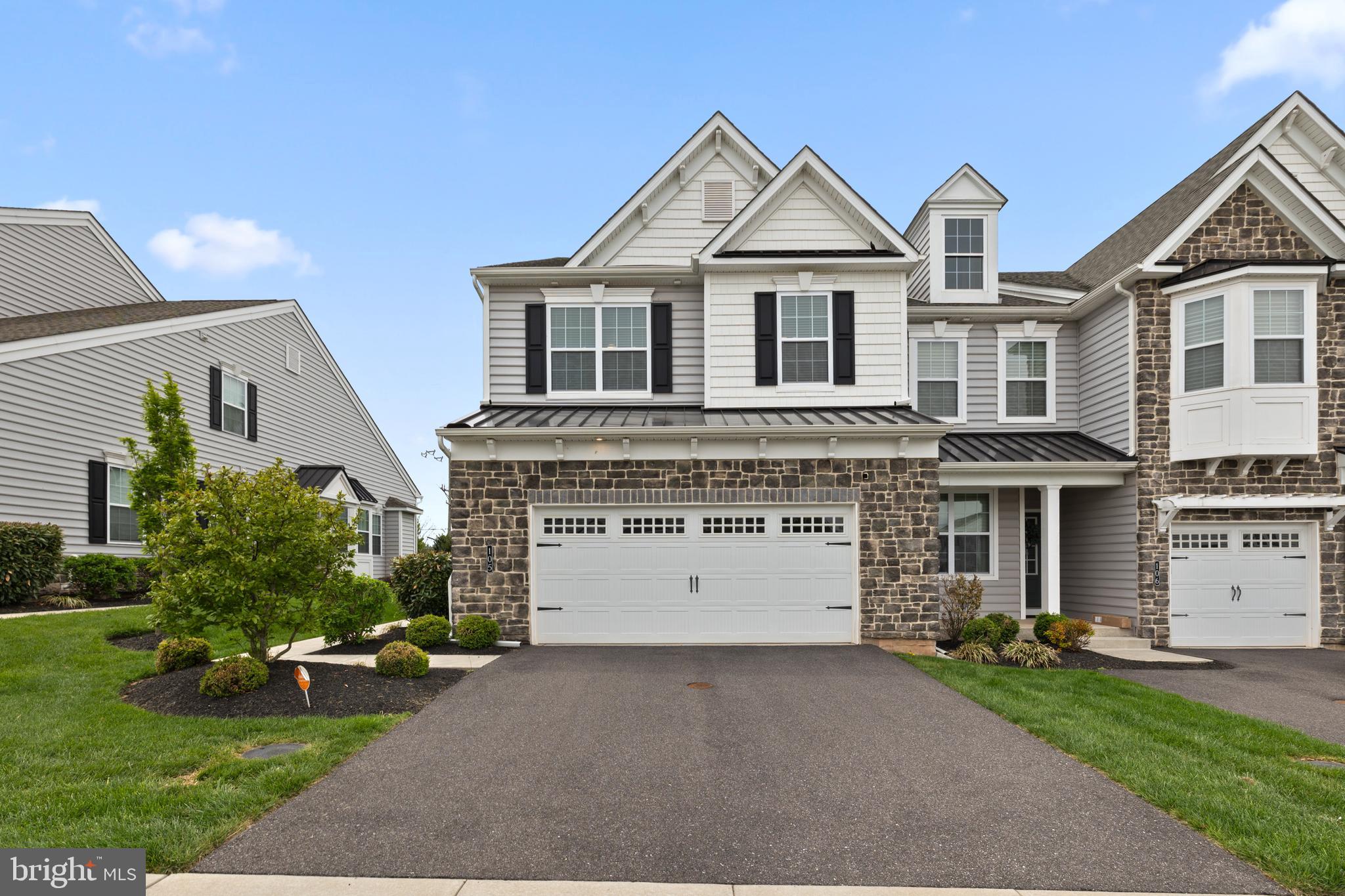 COURTS AT BRYNWOOD - Residential