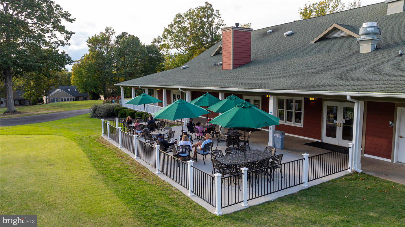 LAKE OF THE WOODS - Residential Lease