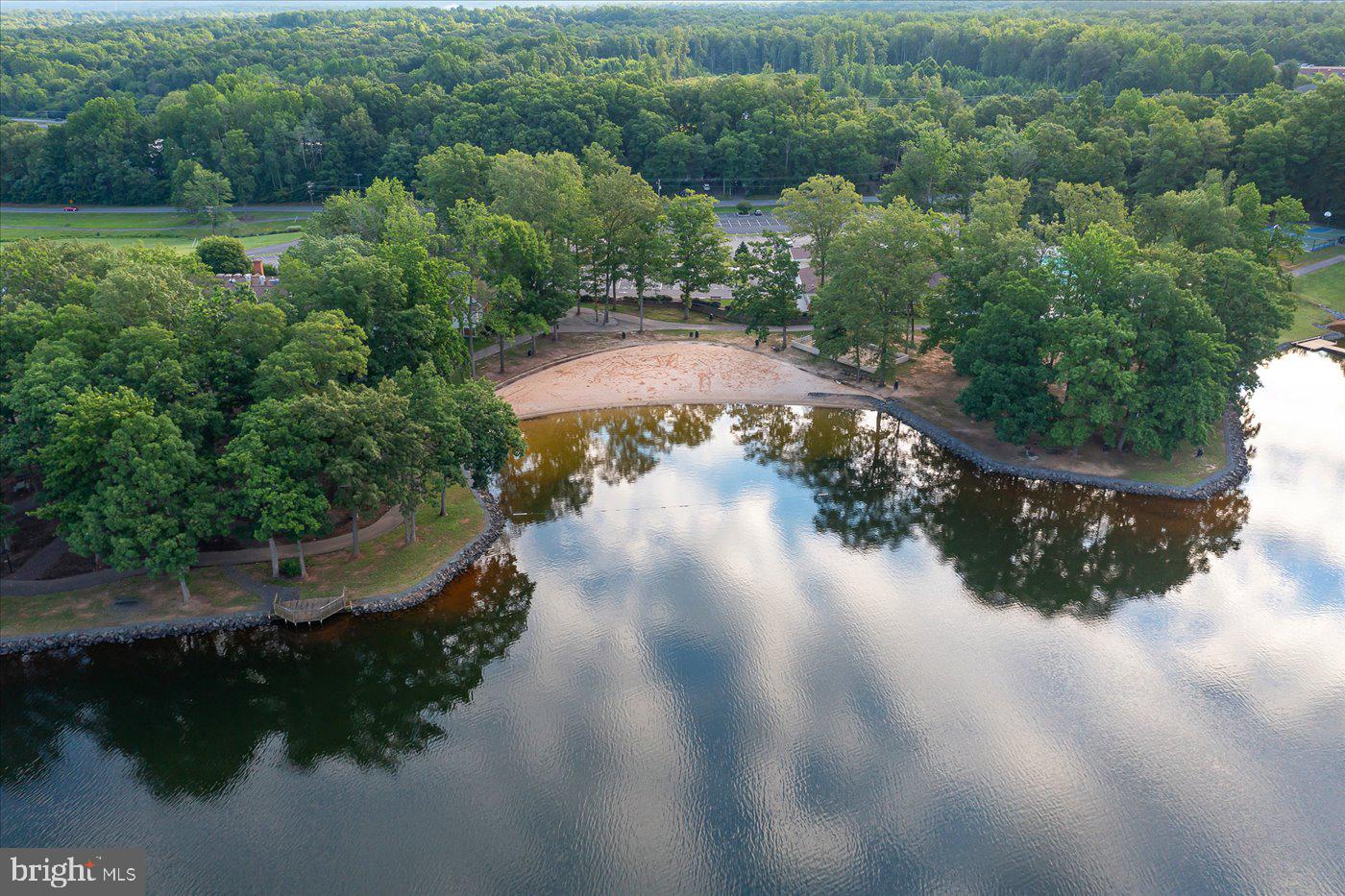 LAKE OF THE WOODS - Residential Lease