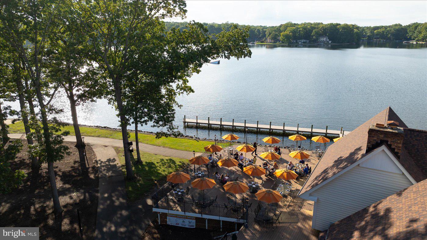 LAKE OF THE WOODS - Residential Lease