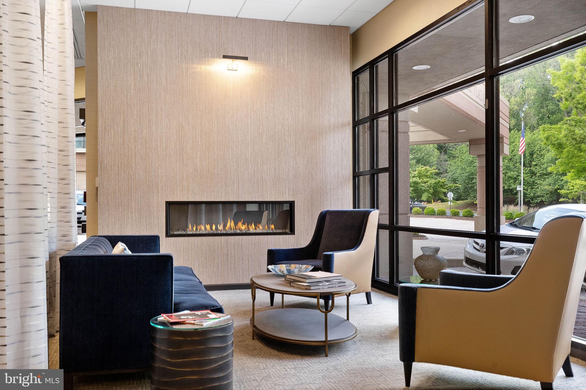 PARK PLAZA - Residential