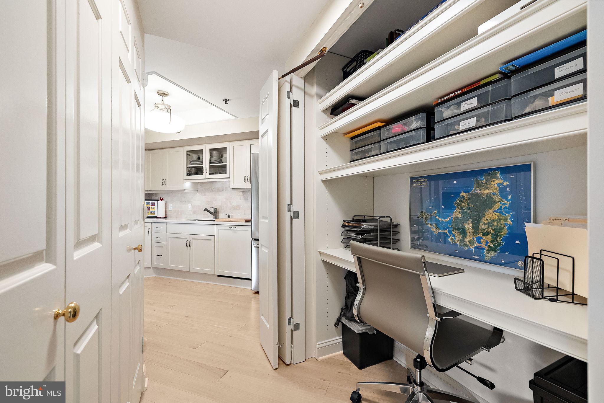 PARK PLAZA - Residential