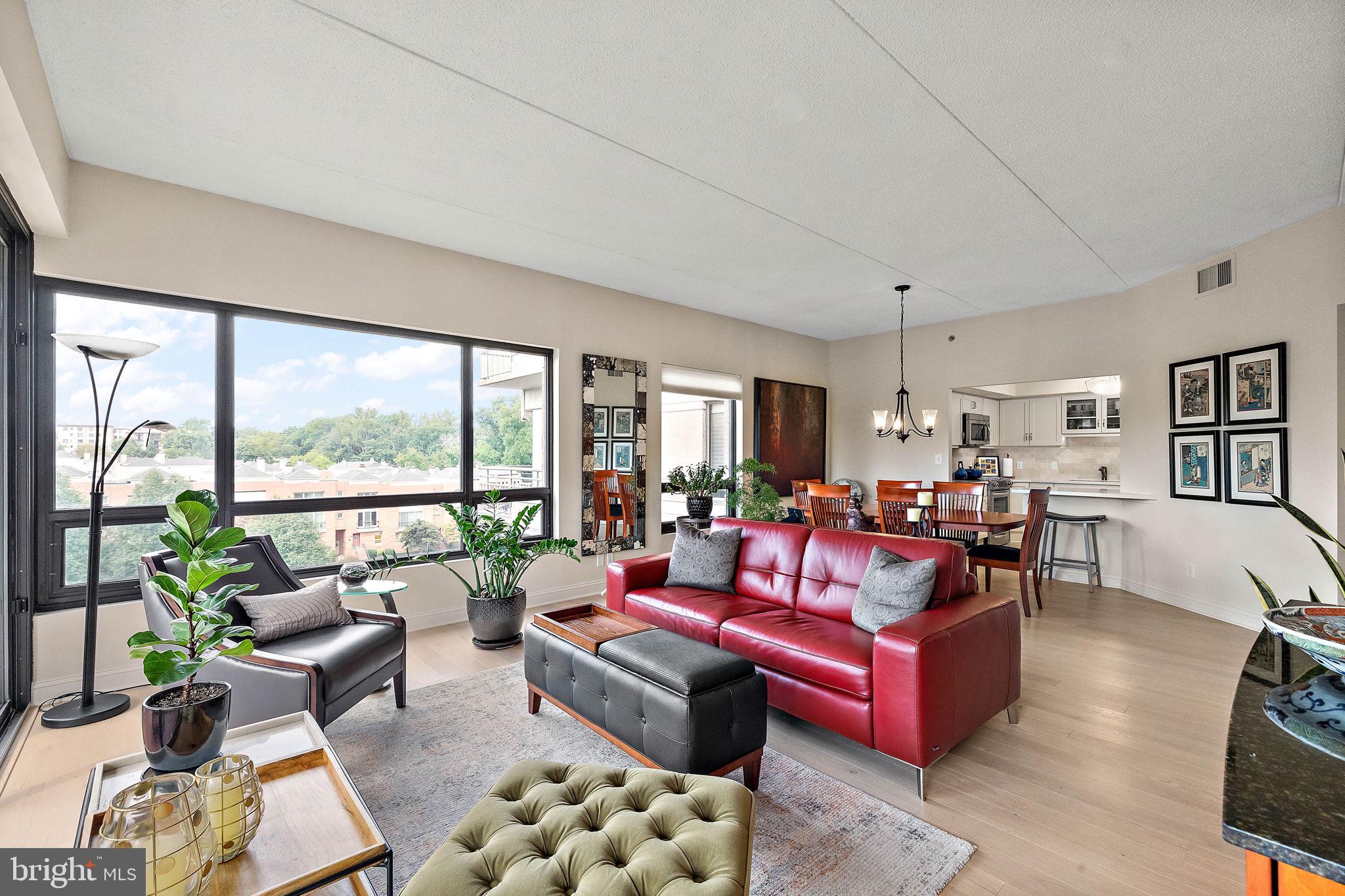 PARK PLAZA - Residential