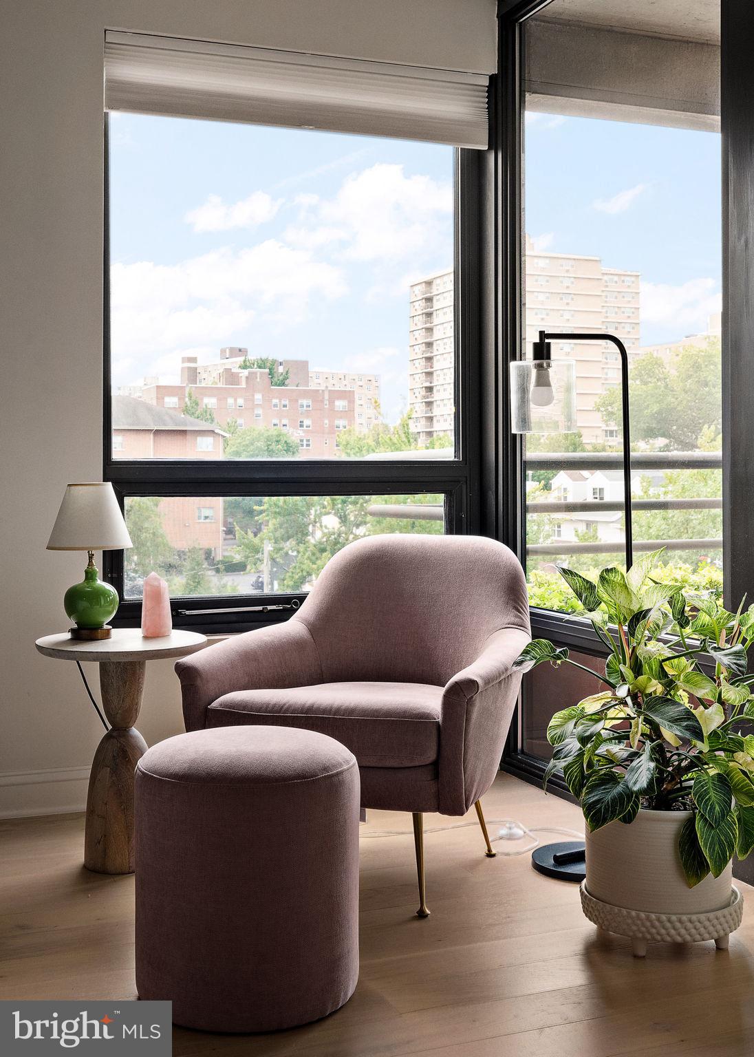 PARK PLAZA - Residential