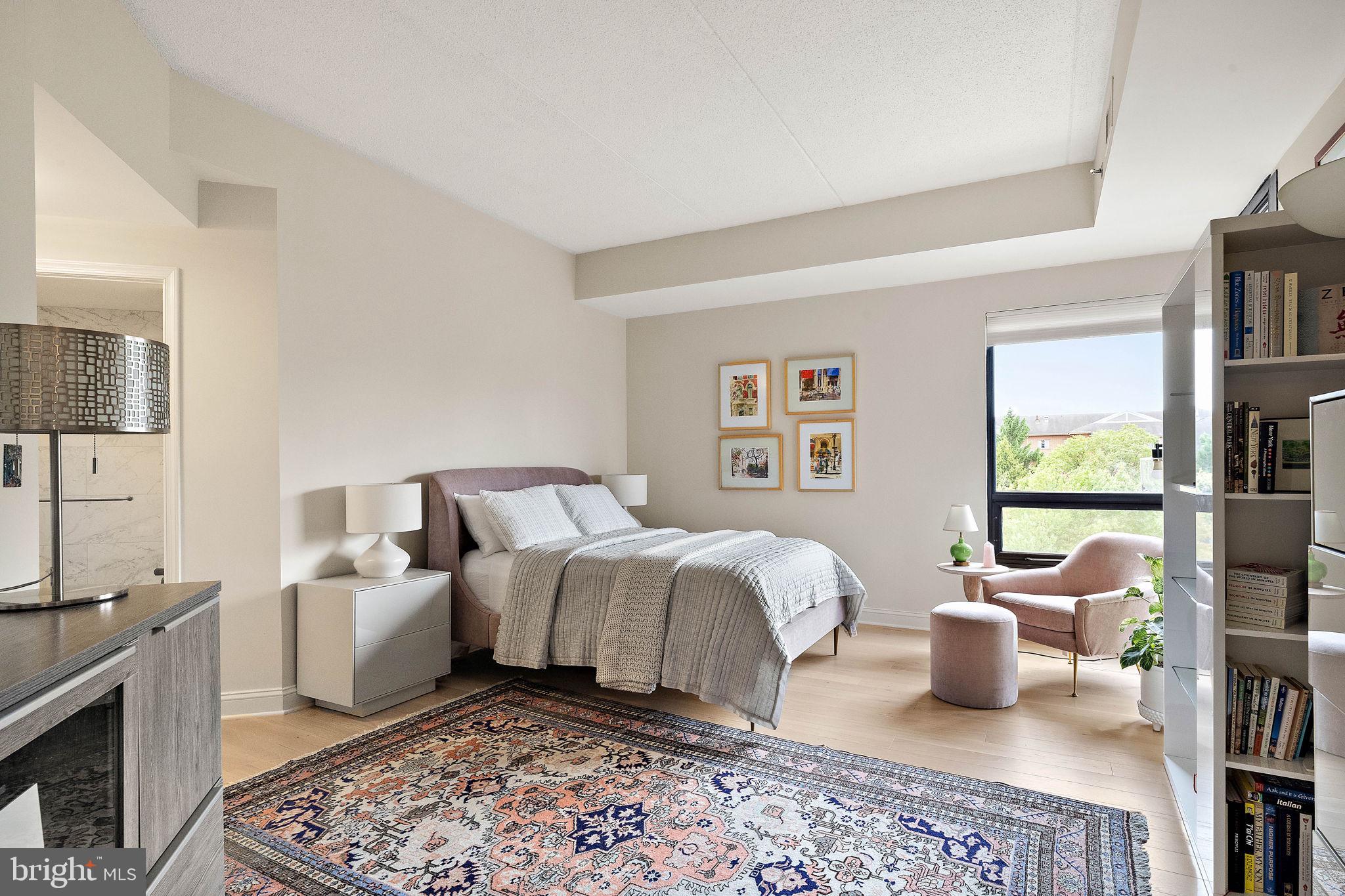 PARK PLAZA - Residential