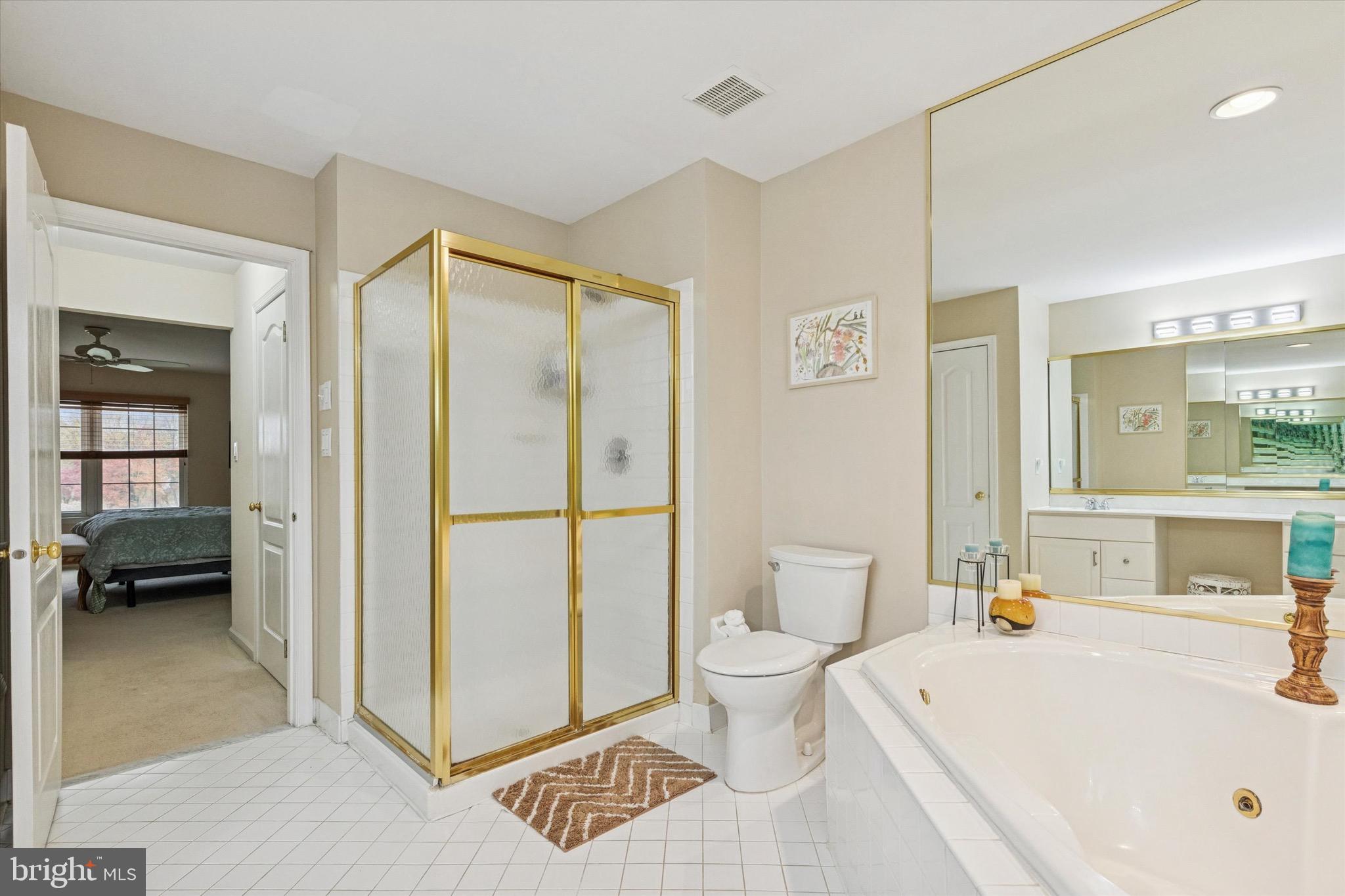 BLUE BELL CC - Residential