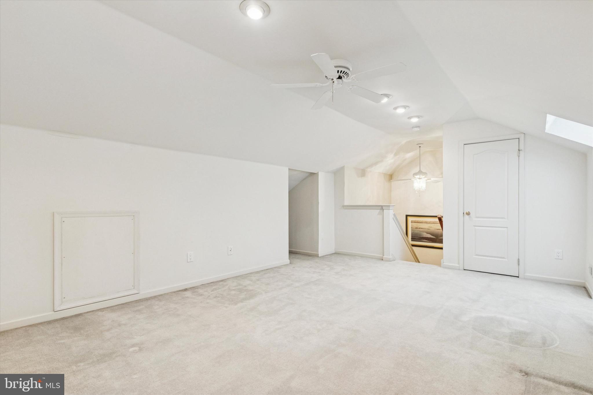 BLUE BELL CC - Residential