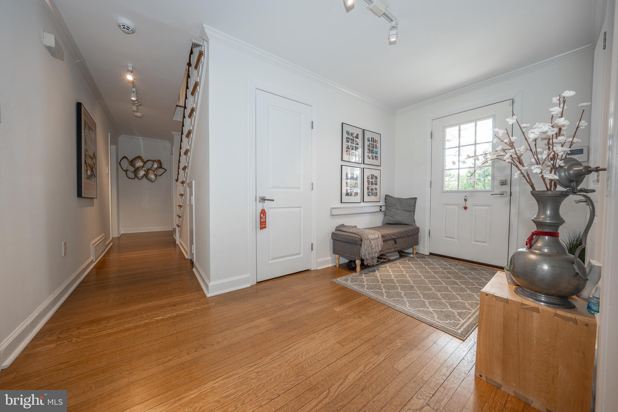 BRYN MAWR - Residential