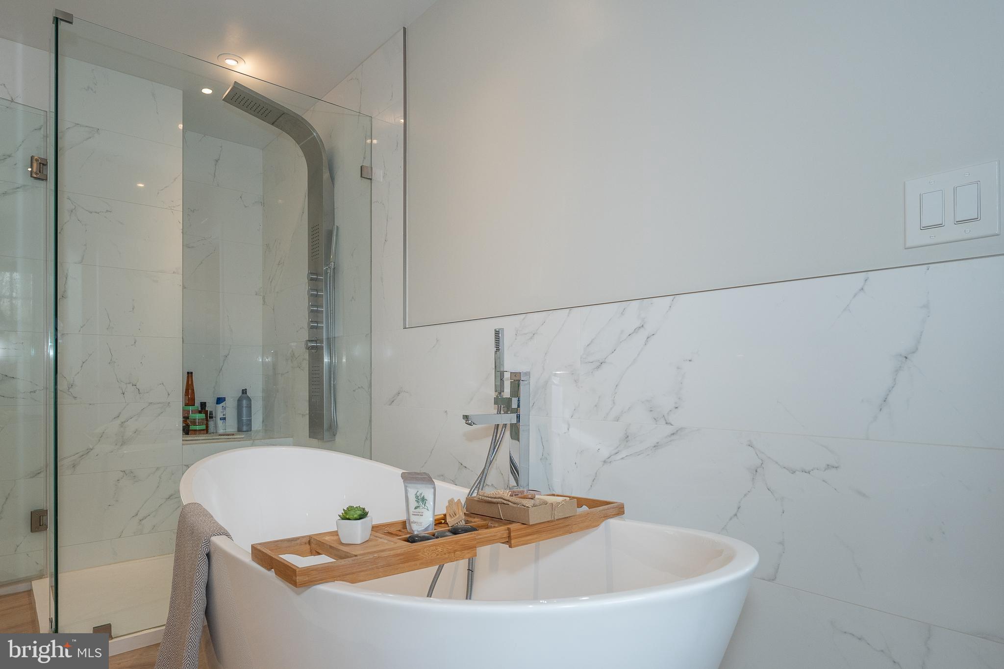 BRYN MAWR - Residential