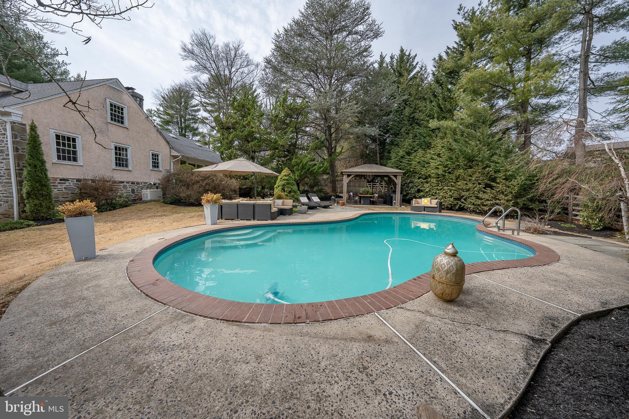 BRYN MAWR - Residential