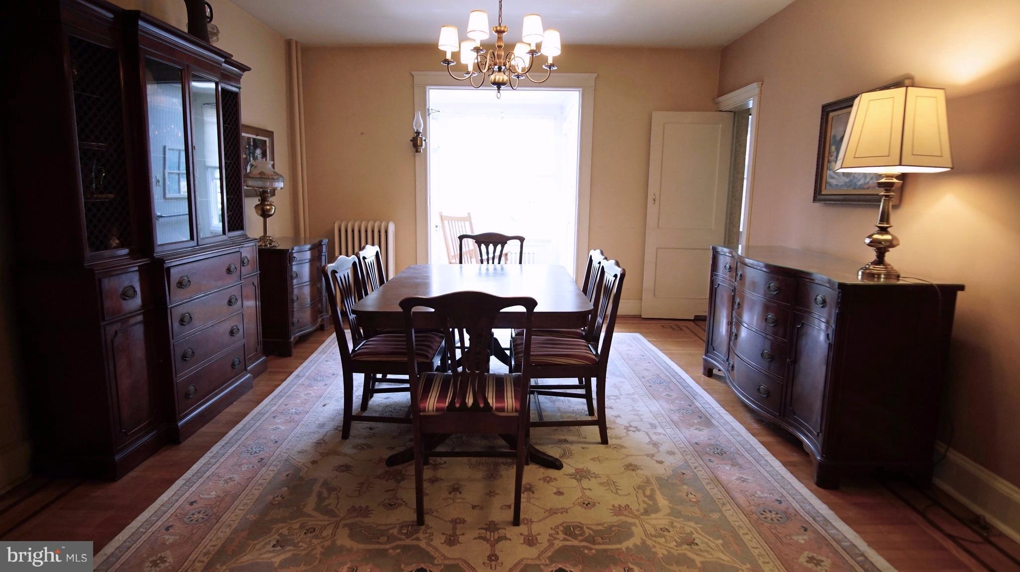 OAKENSHAWE - Residential