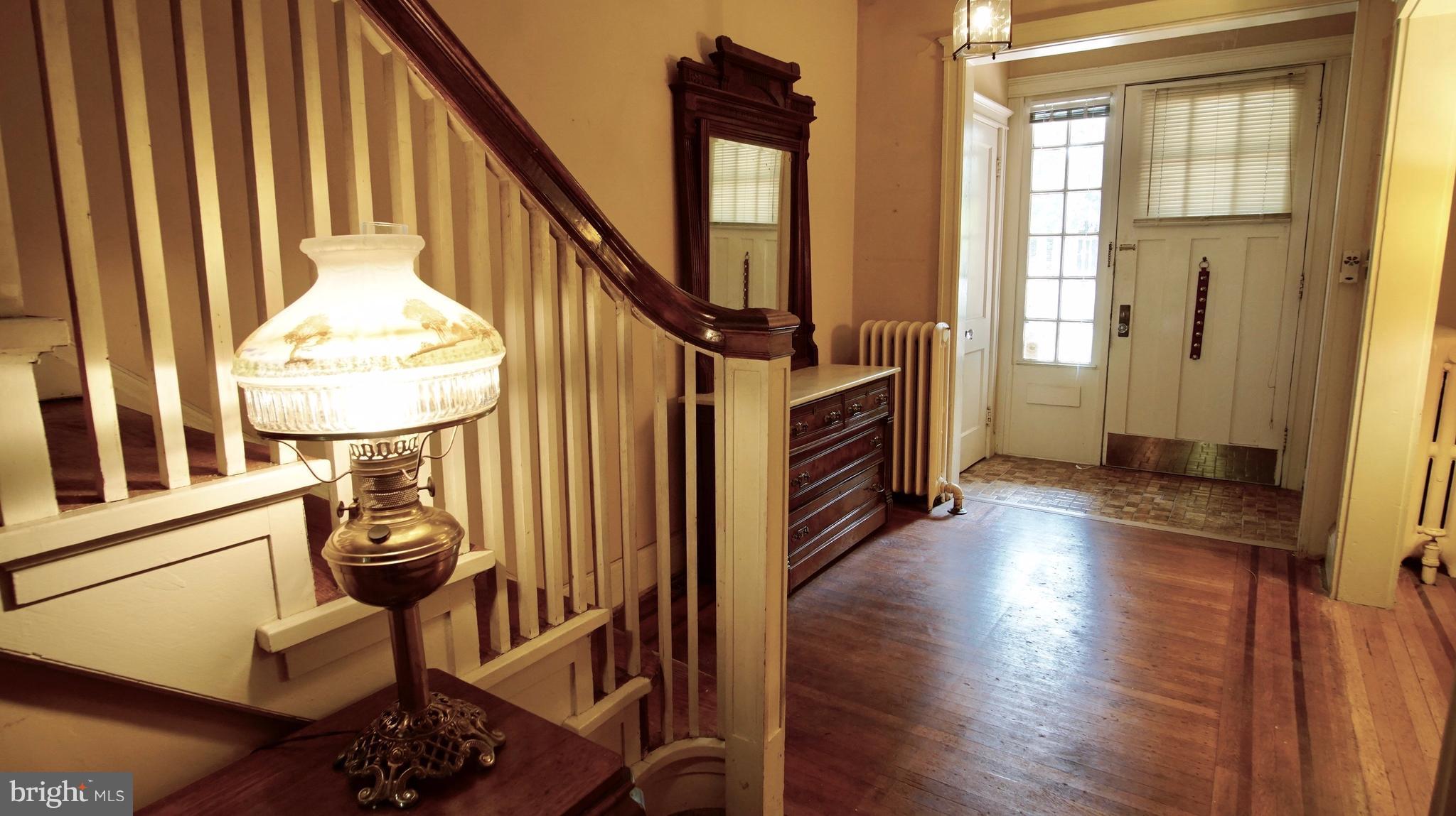 OAKENSHAWE - Residential