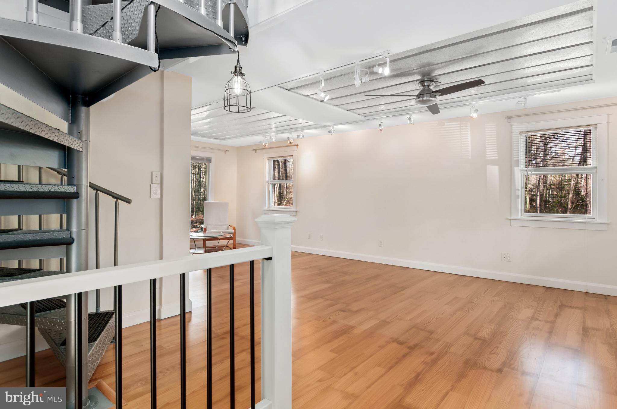 CHESAPEAKE LANDING - Residential