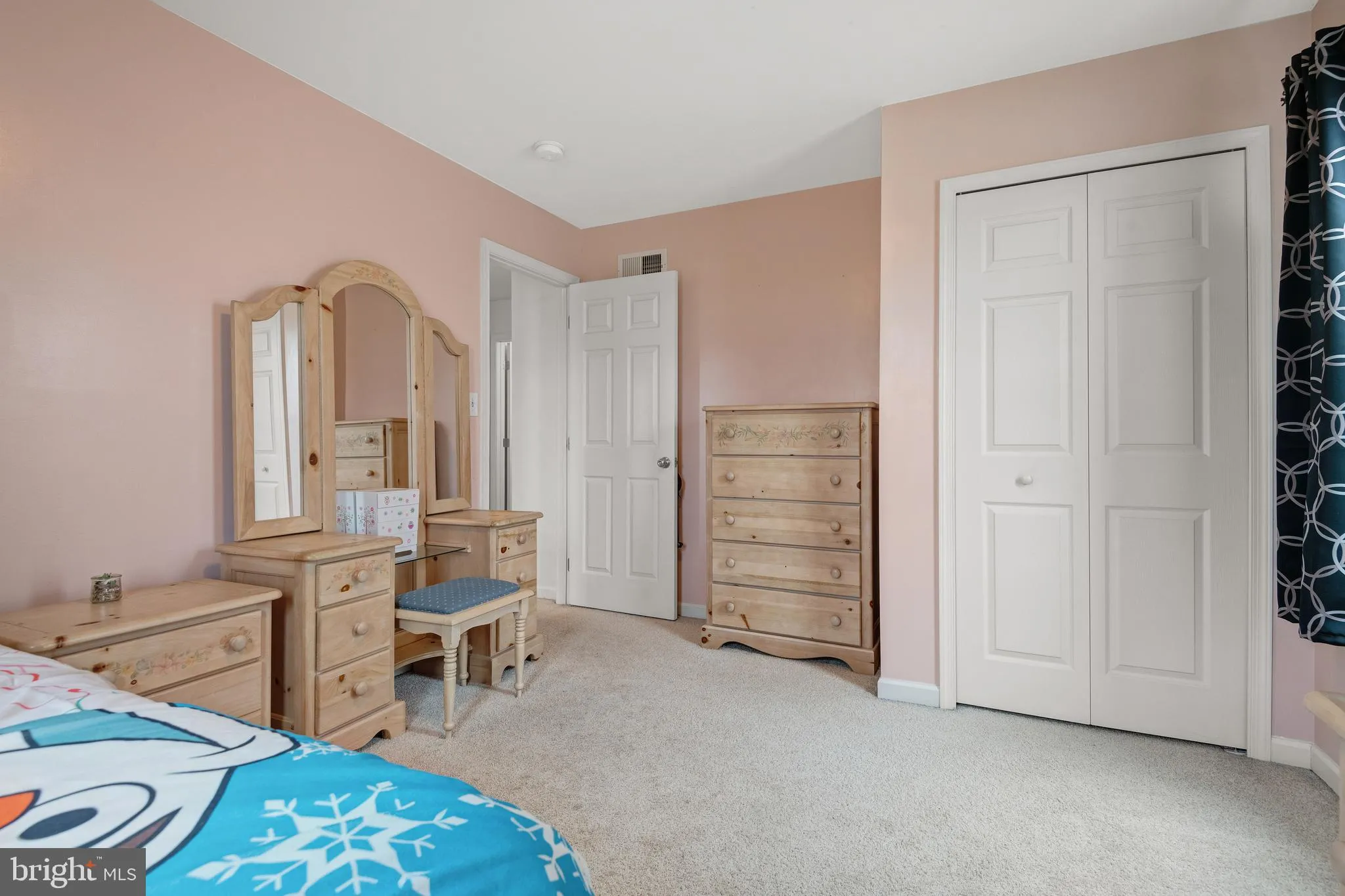 Marietta, Pennsylvania 17547, United States, 4 Bedrooms Bedrooms, ,3 BathroomsBathrooms,Residential,Active,90495