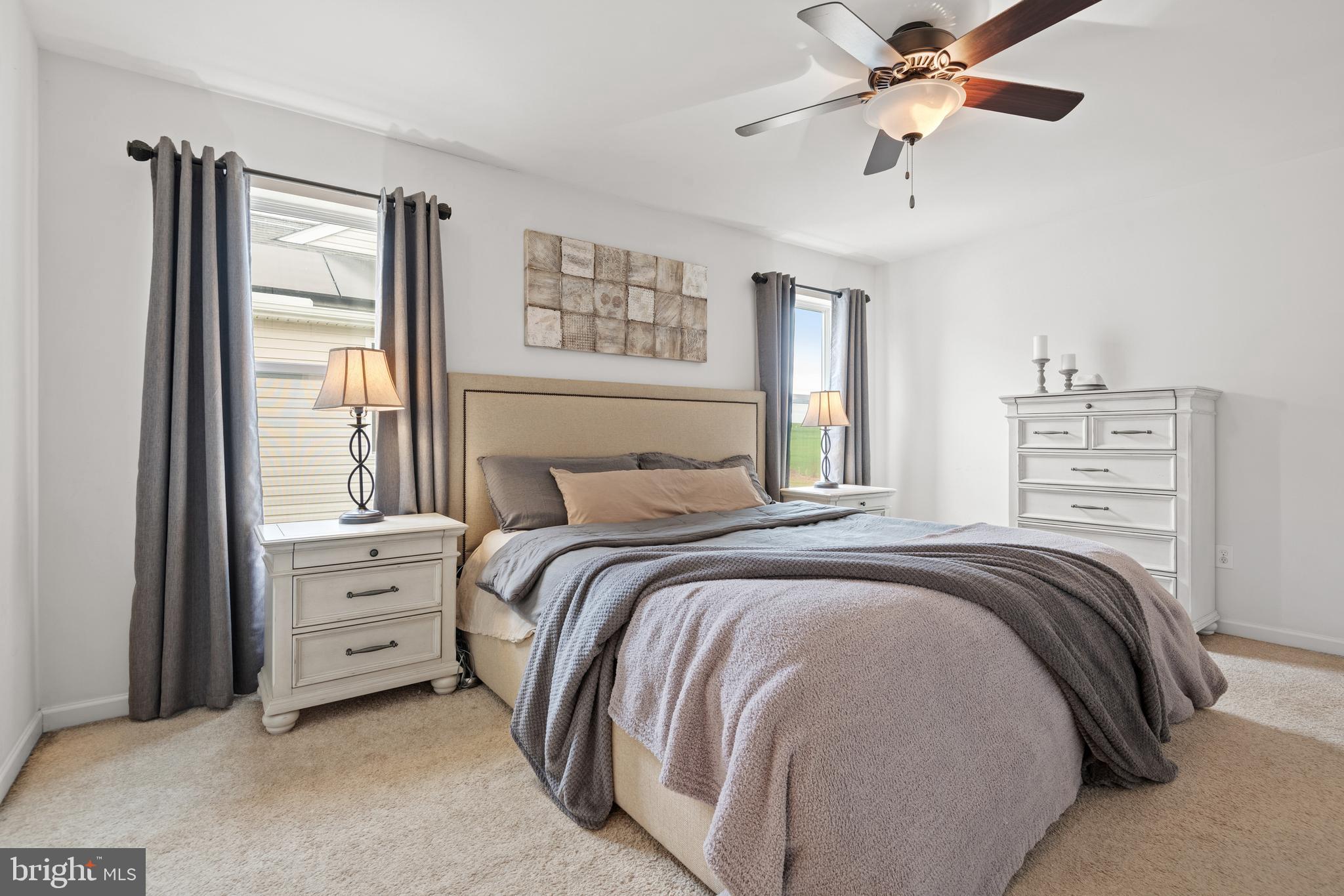 CASTLETON - Residential