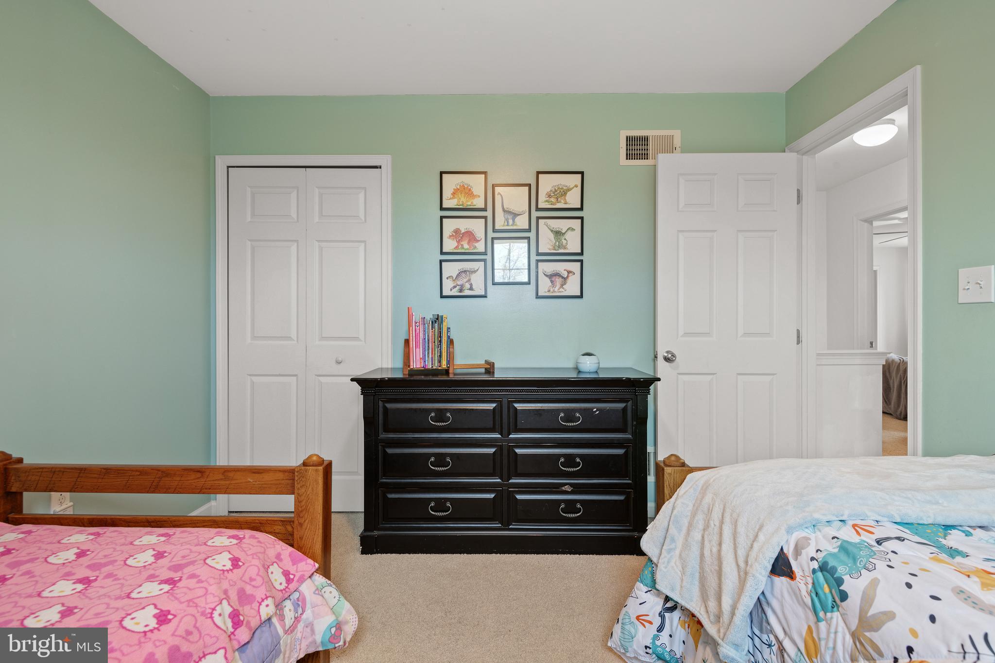 CASTLETON - Residential