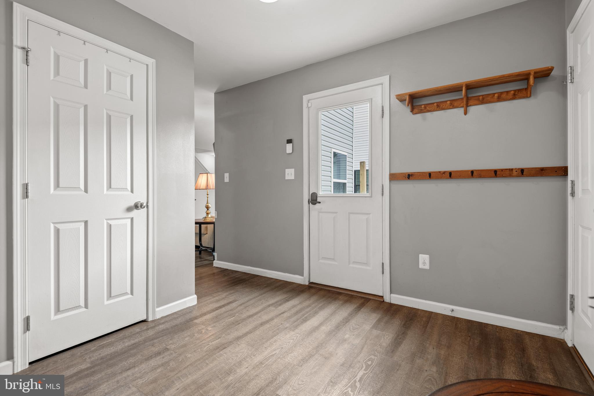 CASTLETON - Residential