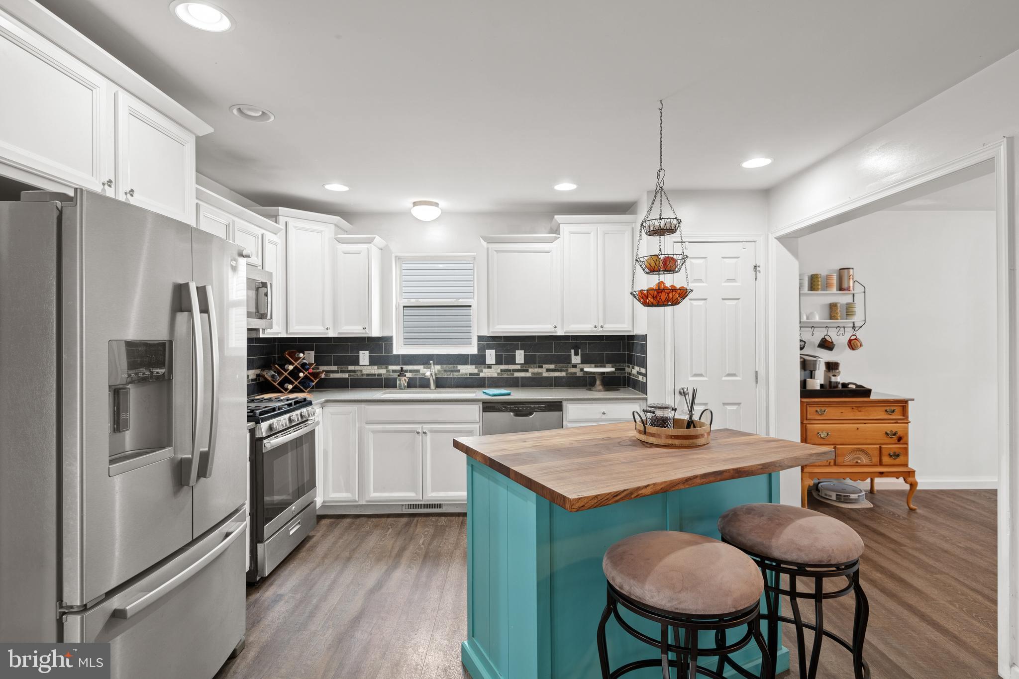 CASTLETON - Residential