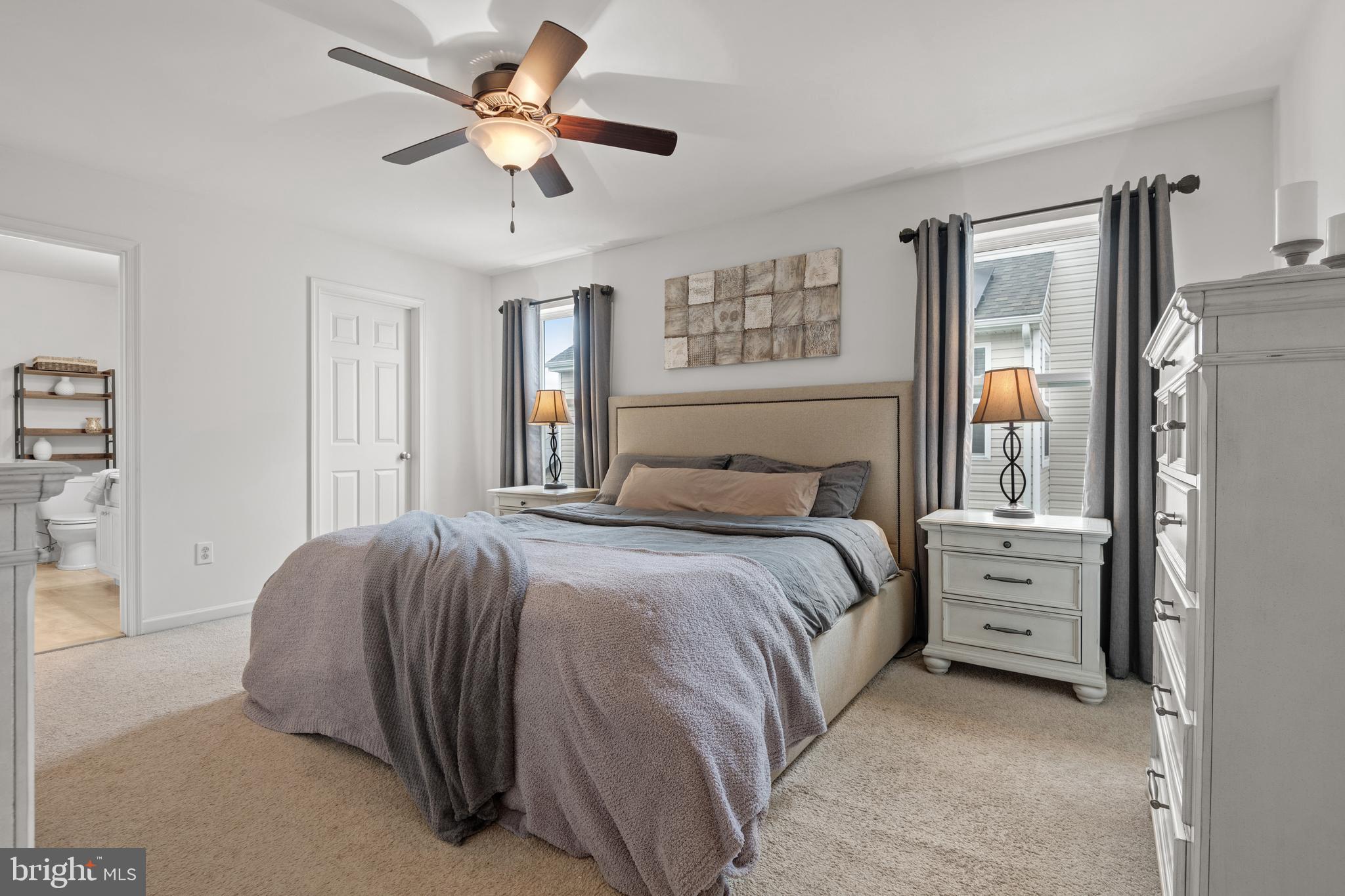 CASTLETON - Residential