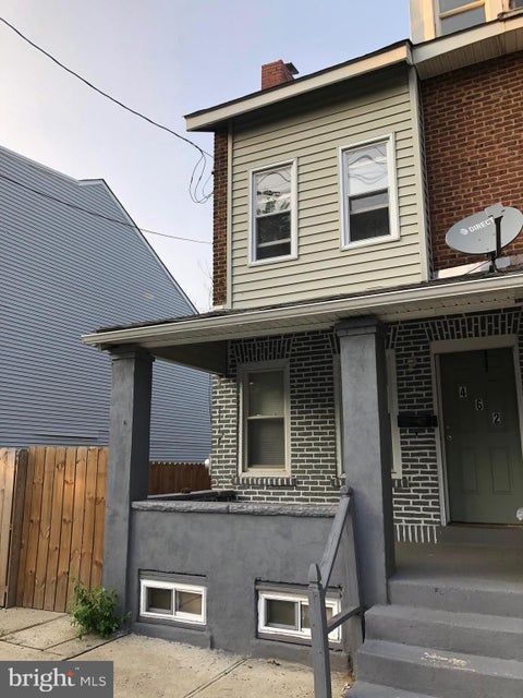 Townhouse For Rent - 462 Stuyvesant Avenue<br/> TRENTON, NJ 08618