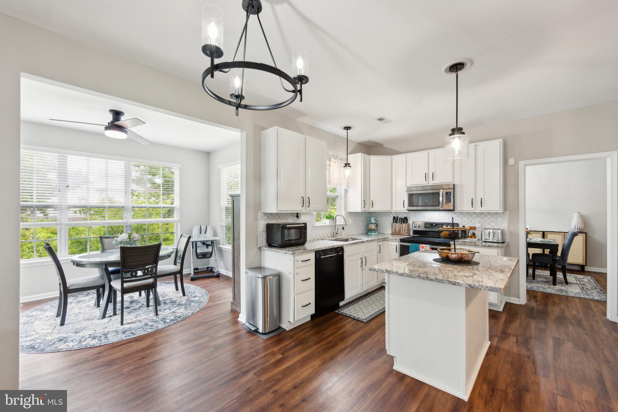 OAKCREST - Residential