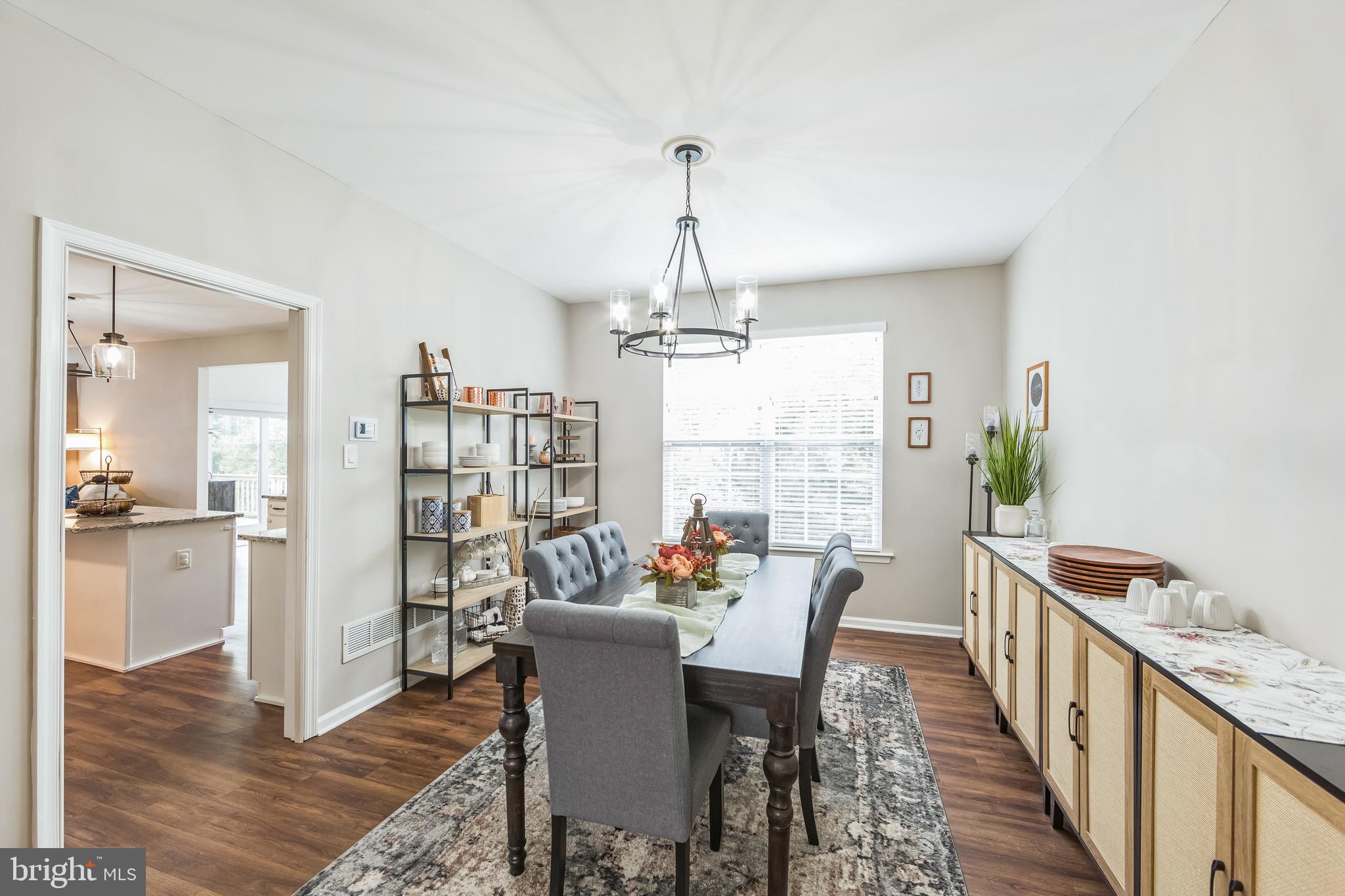 OAKCREST - Residential