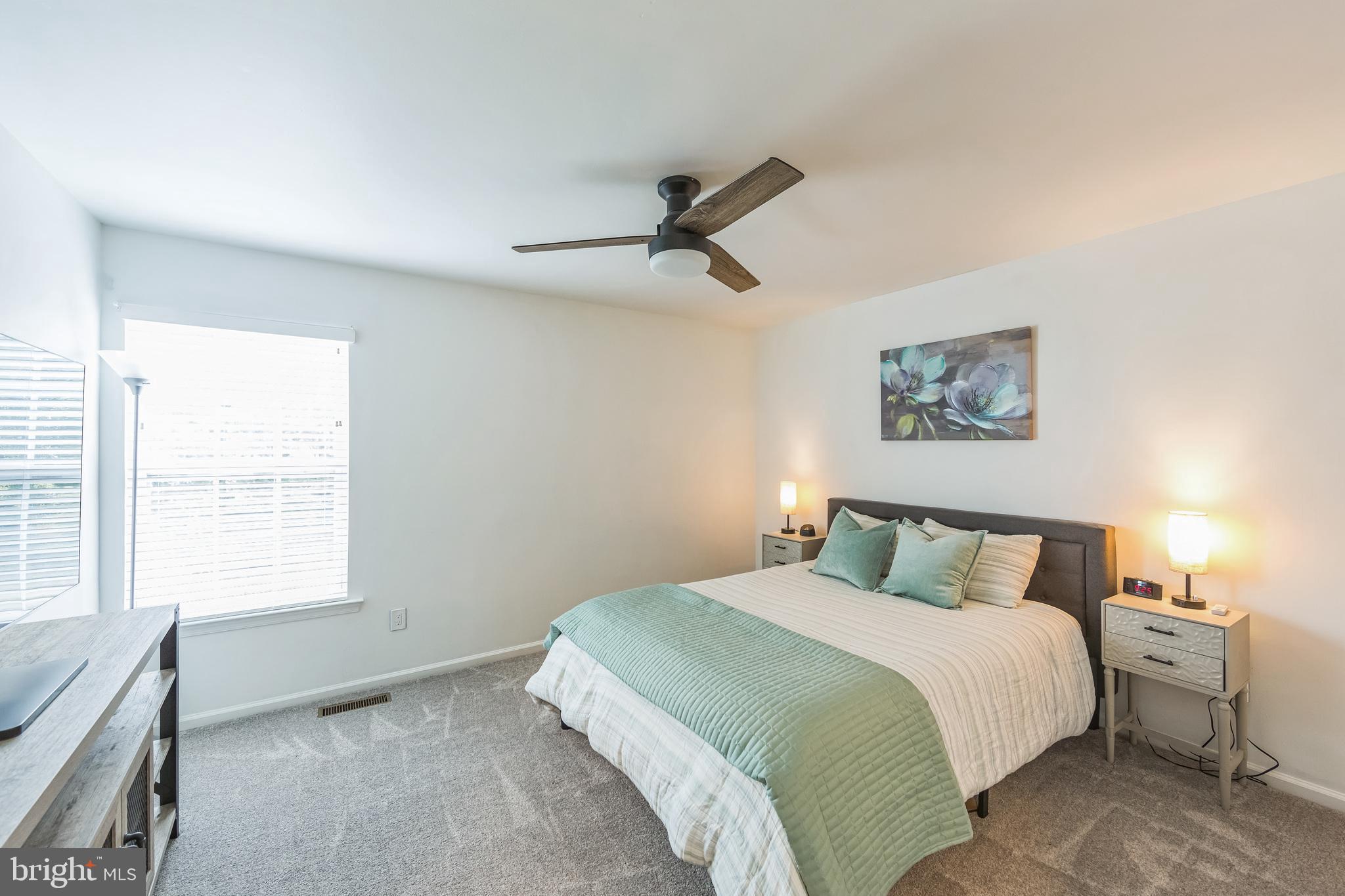 OAKCREST - Residential