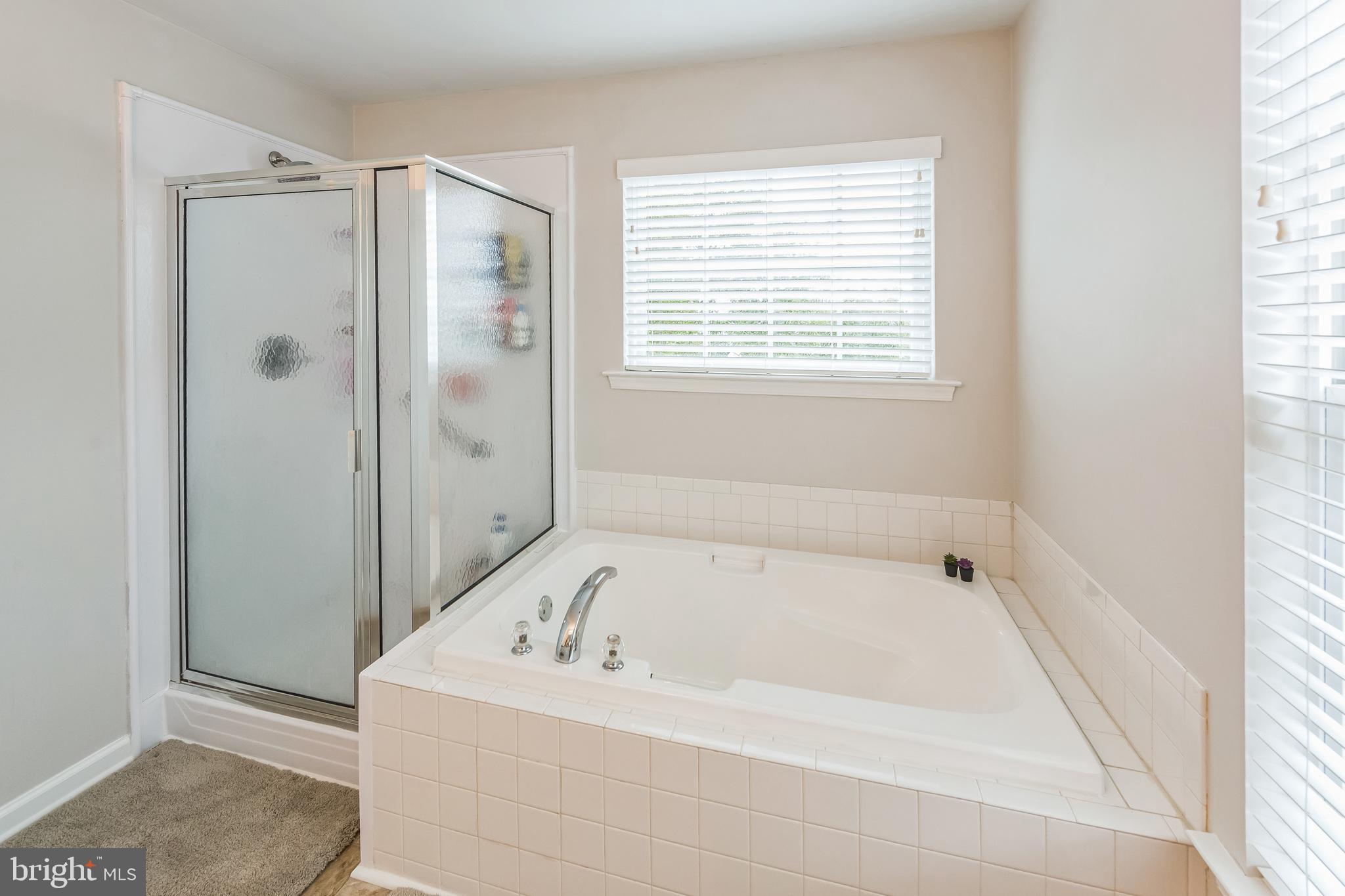 OAKCREST - Residential