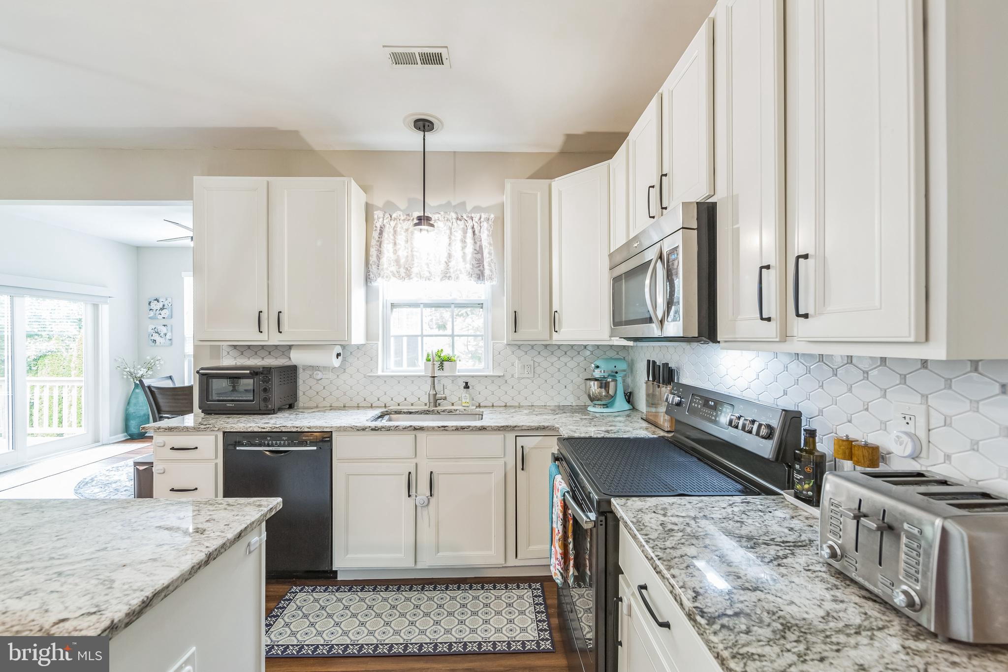 OAKCREST - Residential