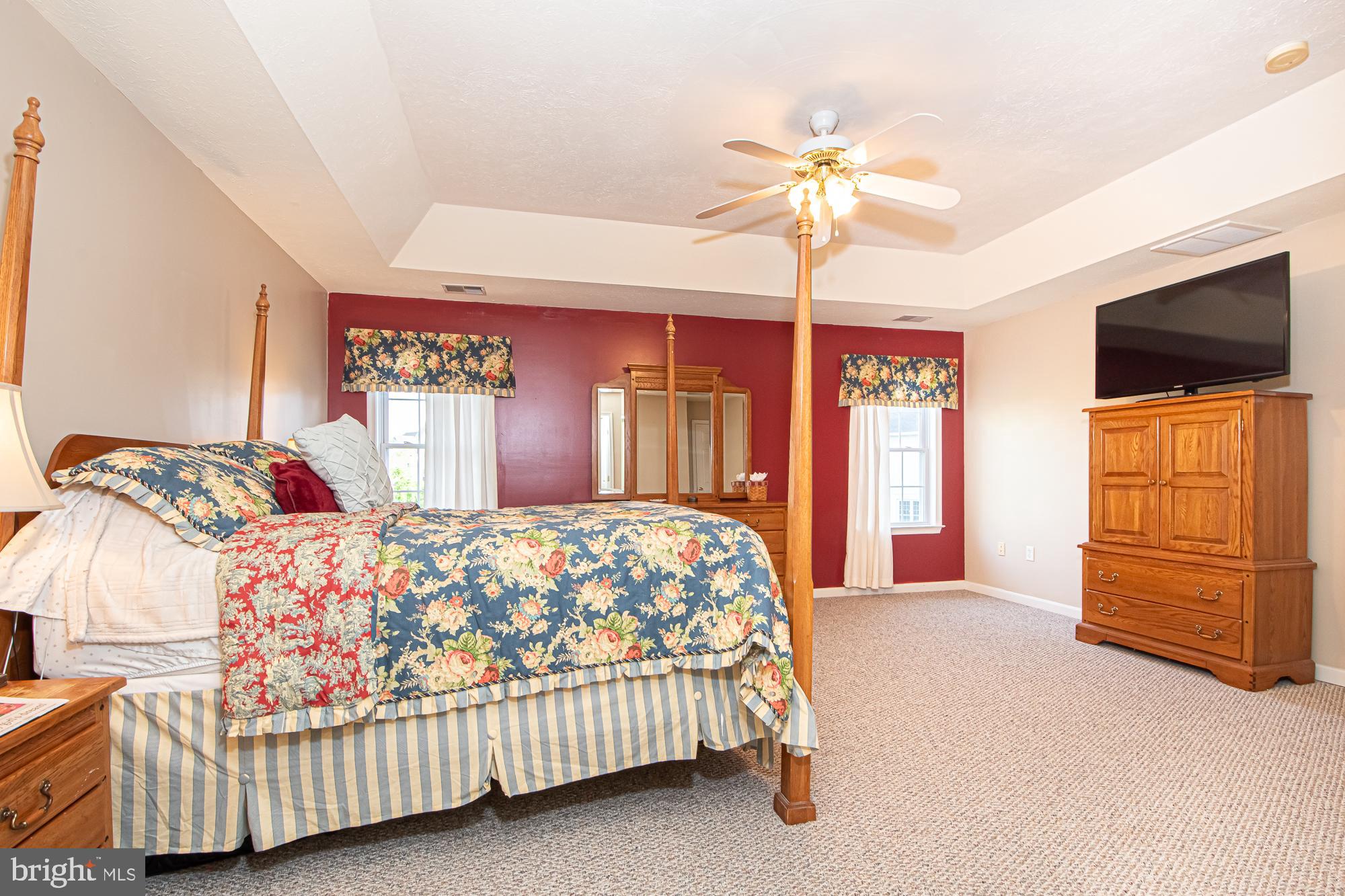 RED FOX RUN - Residential