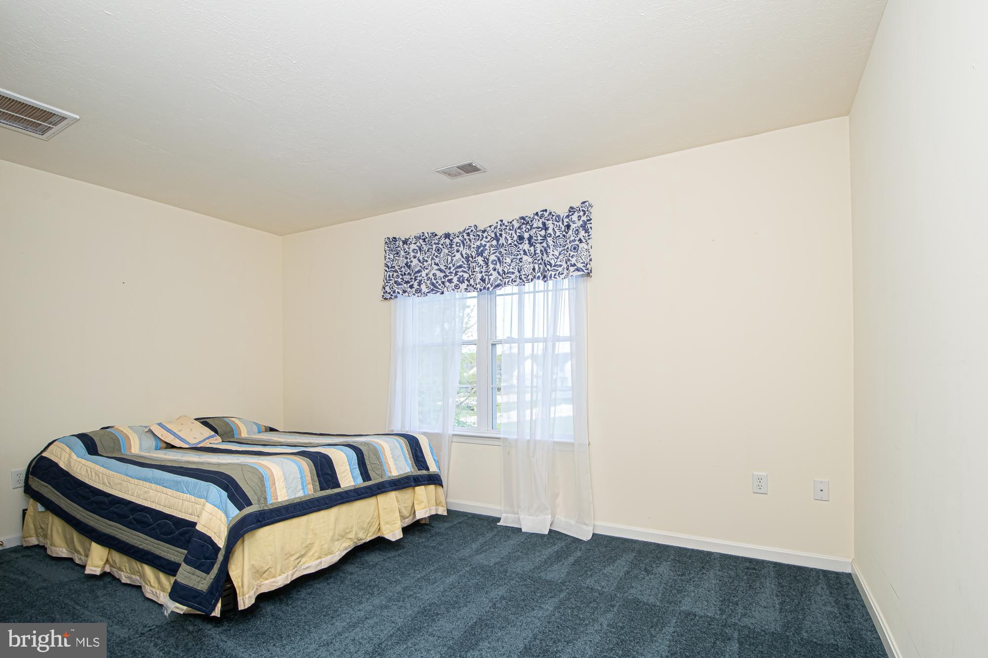 RED FOX RUN - Residential