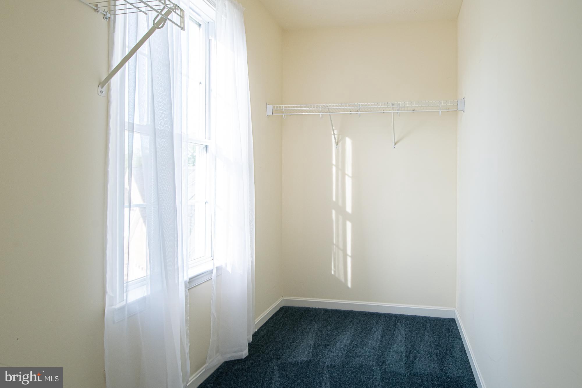 RED FOX RUN - Residential