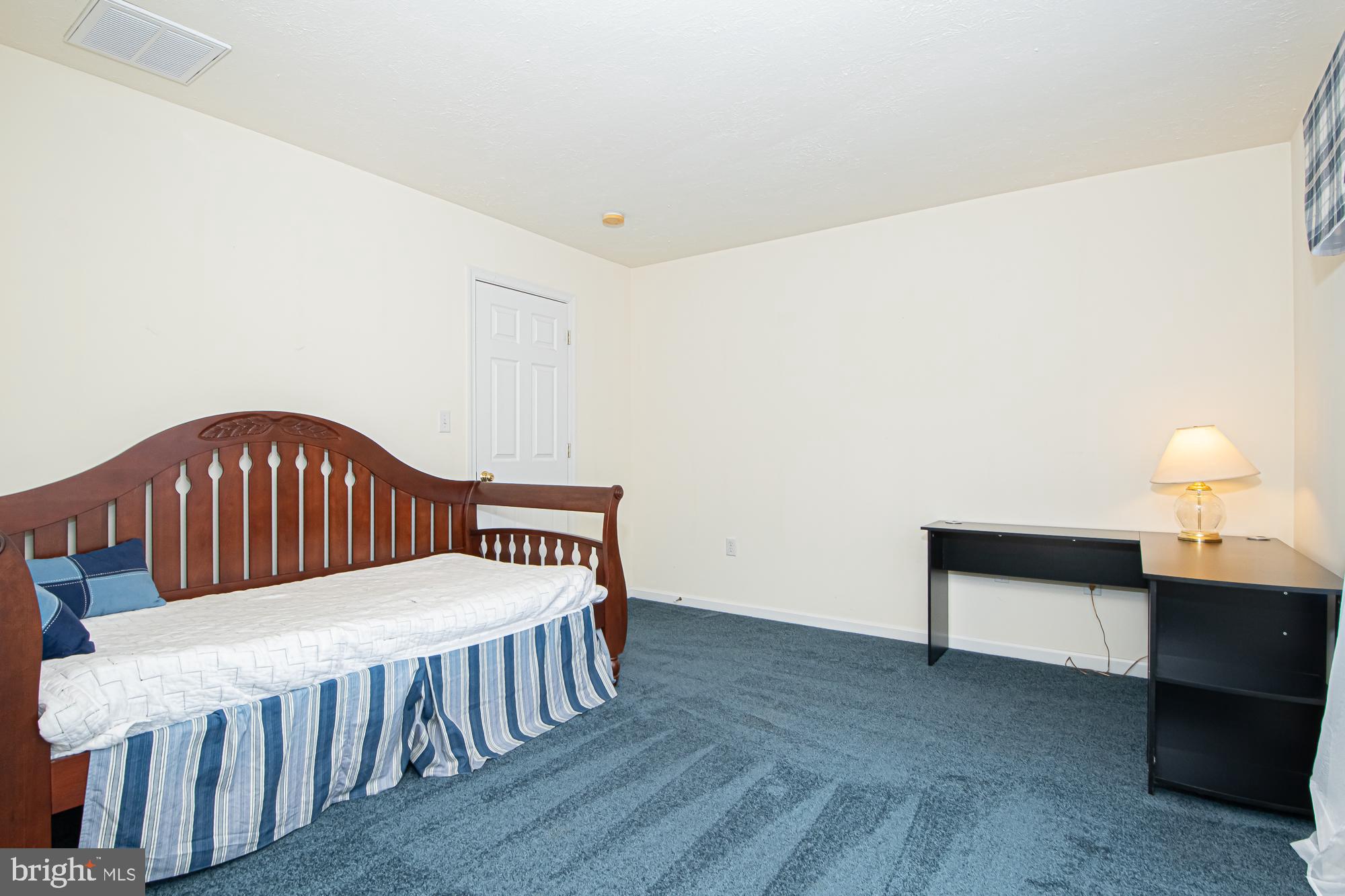 RED FOX RUN - Residential