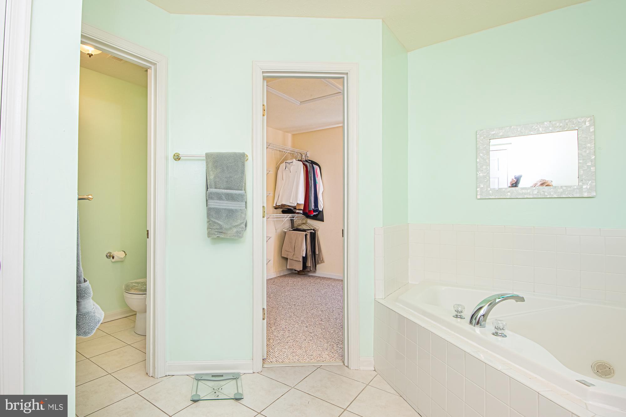 RED FOX RUN - Residential