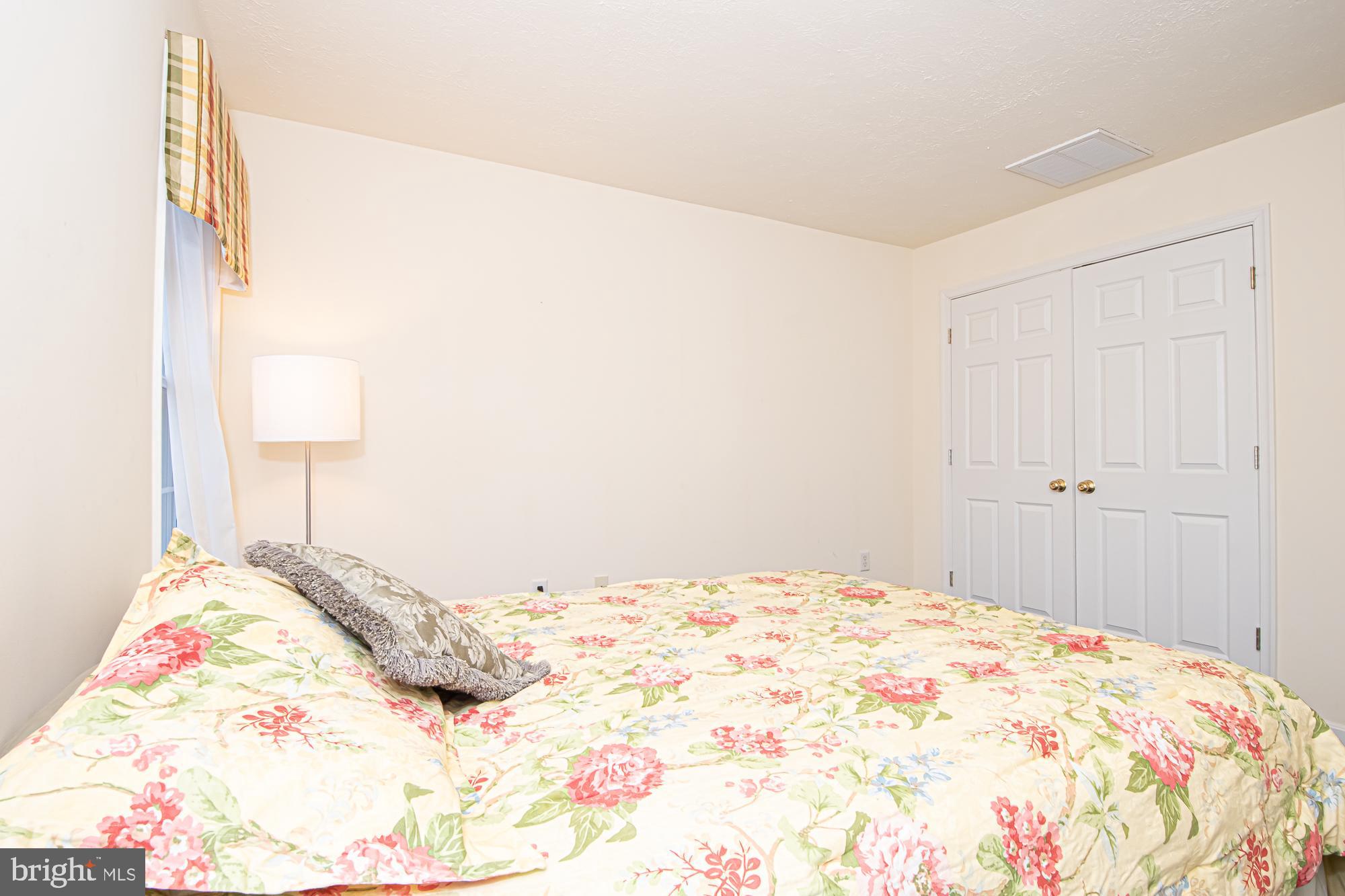 RED FOX RUN - Residential