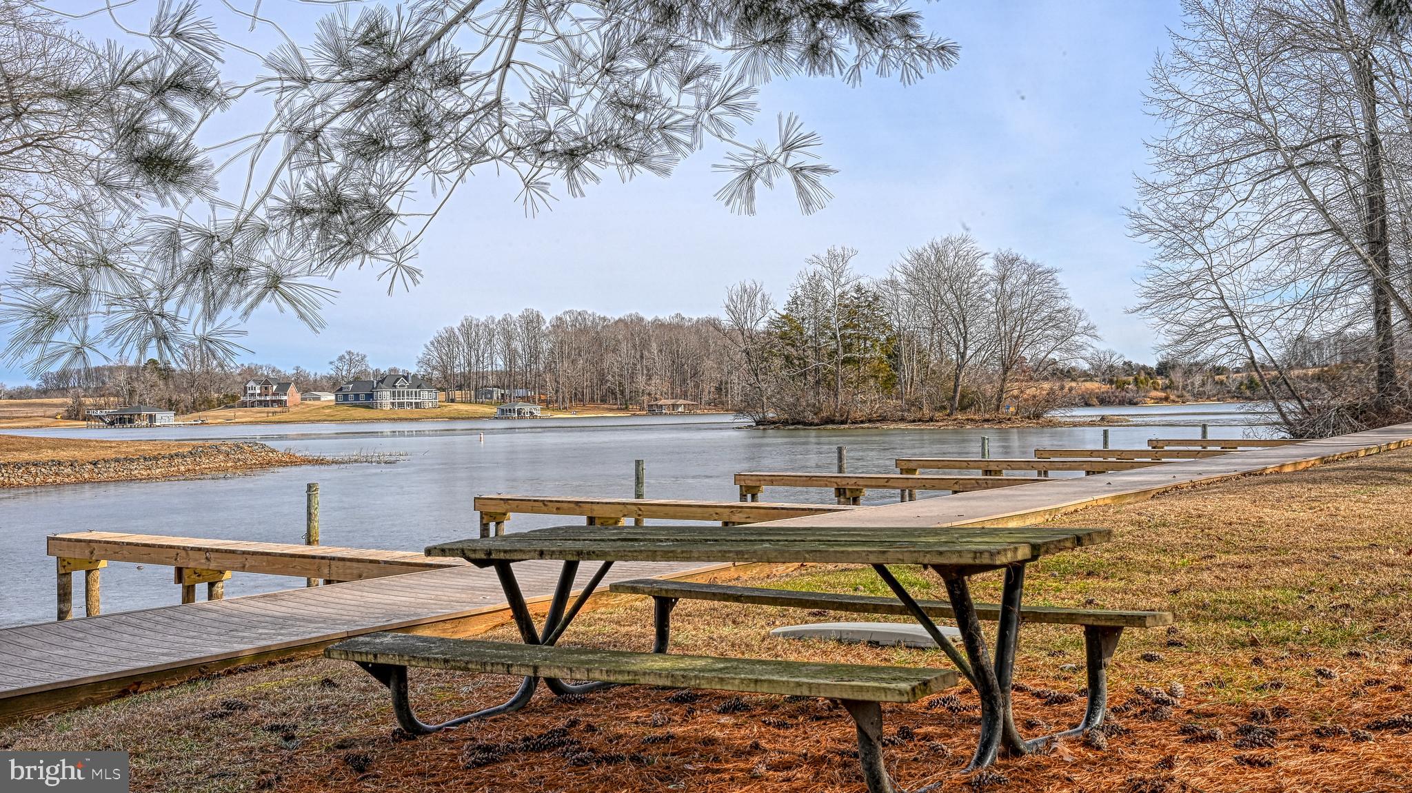 OAKRIDGE - Residential