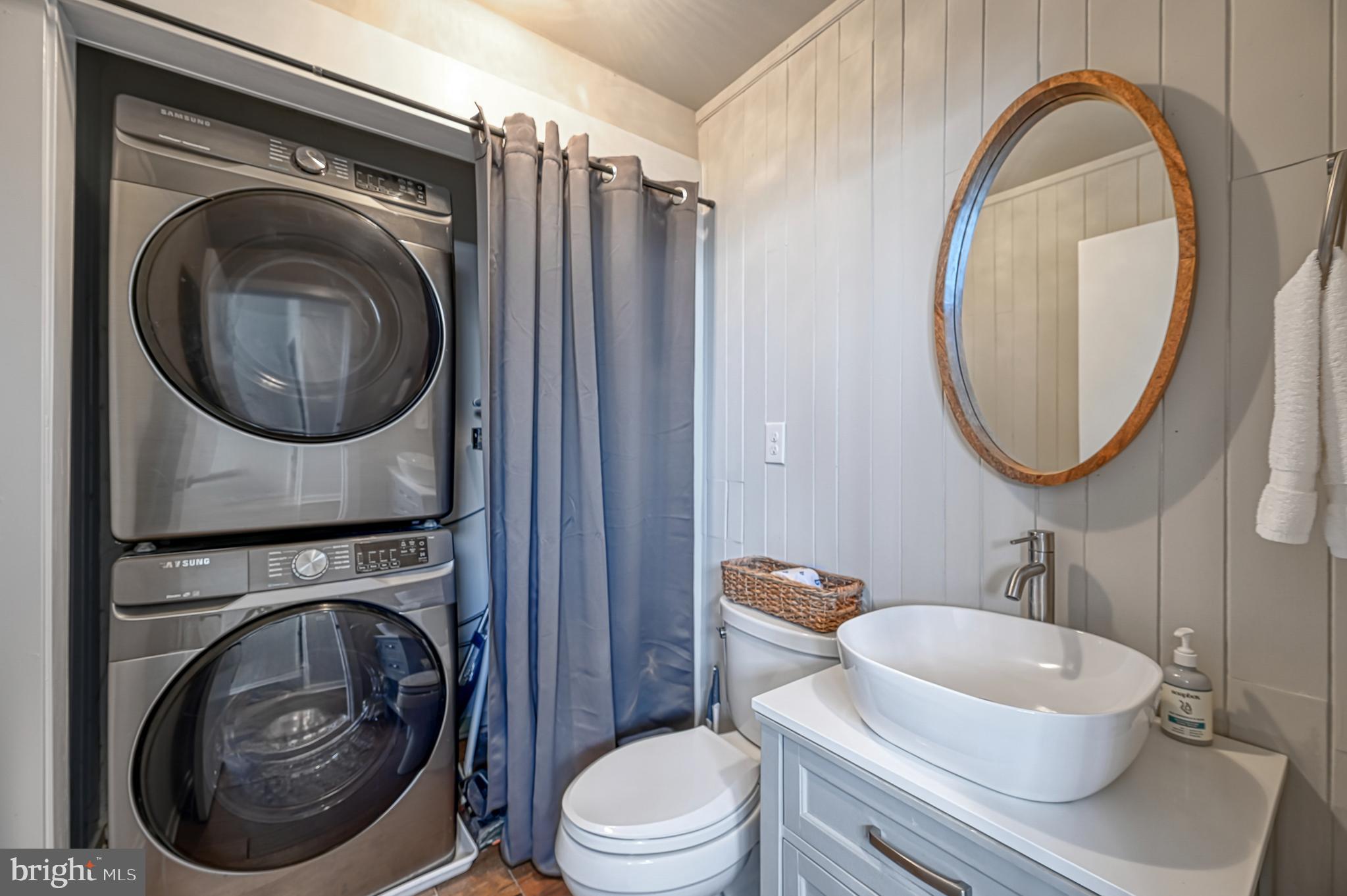 OAKRIDGE - Residential