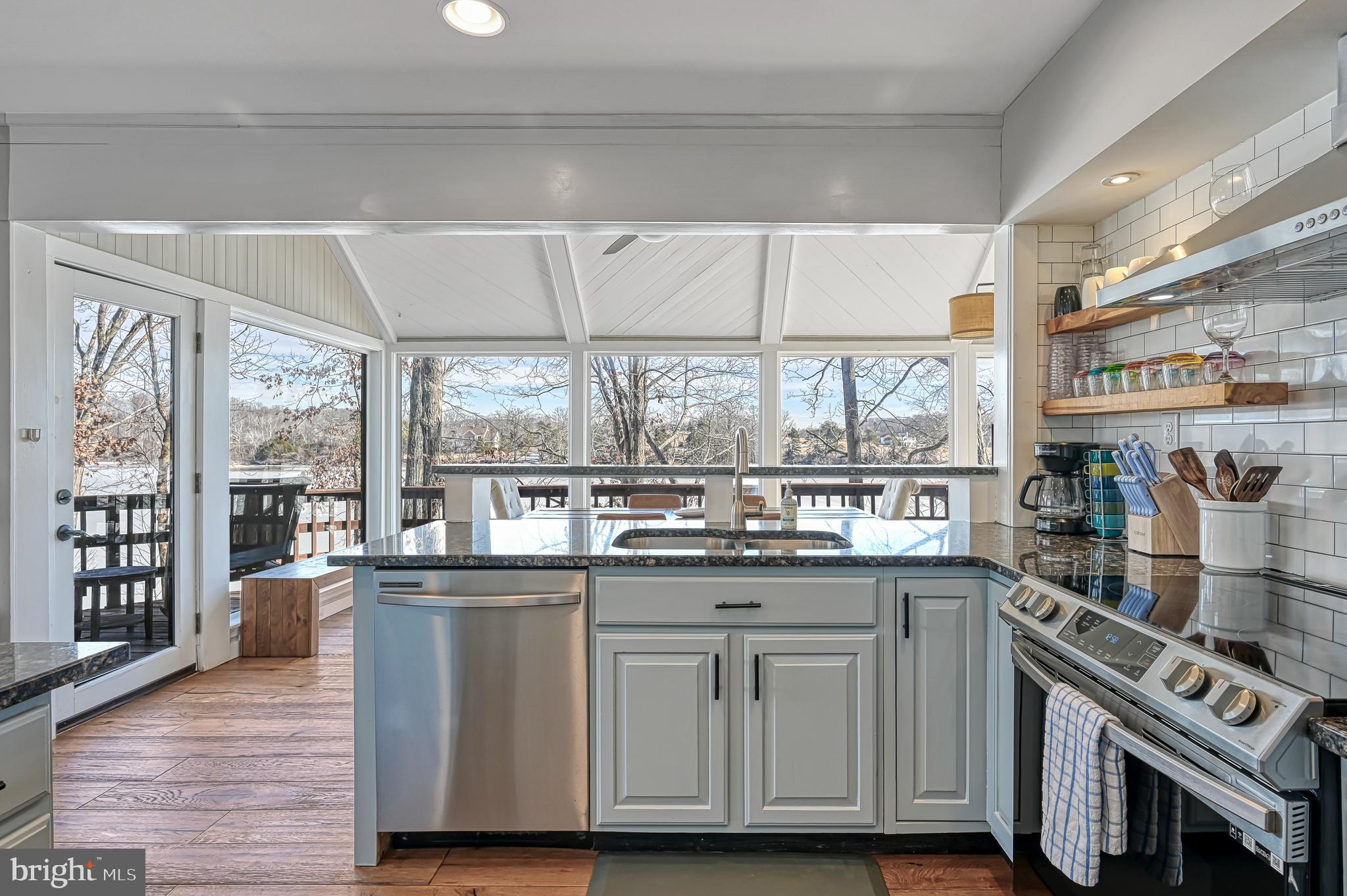 OAKRIDGE - Residential