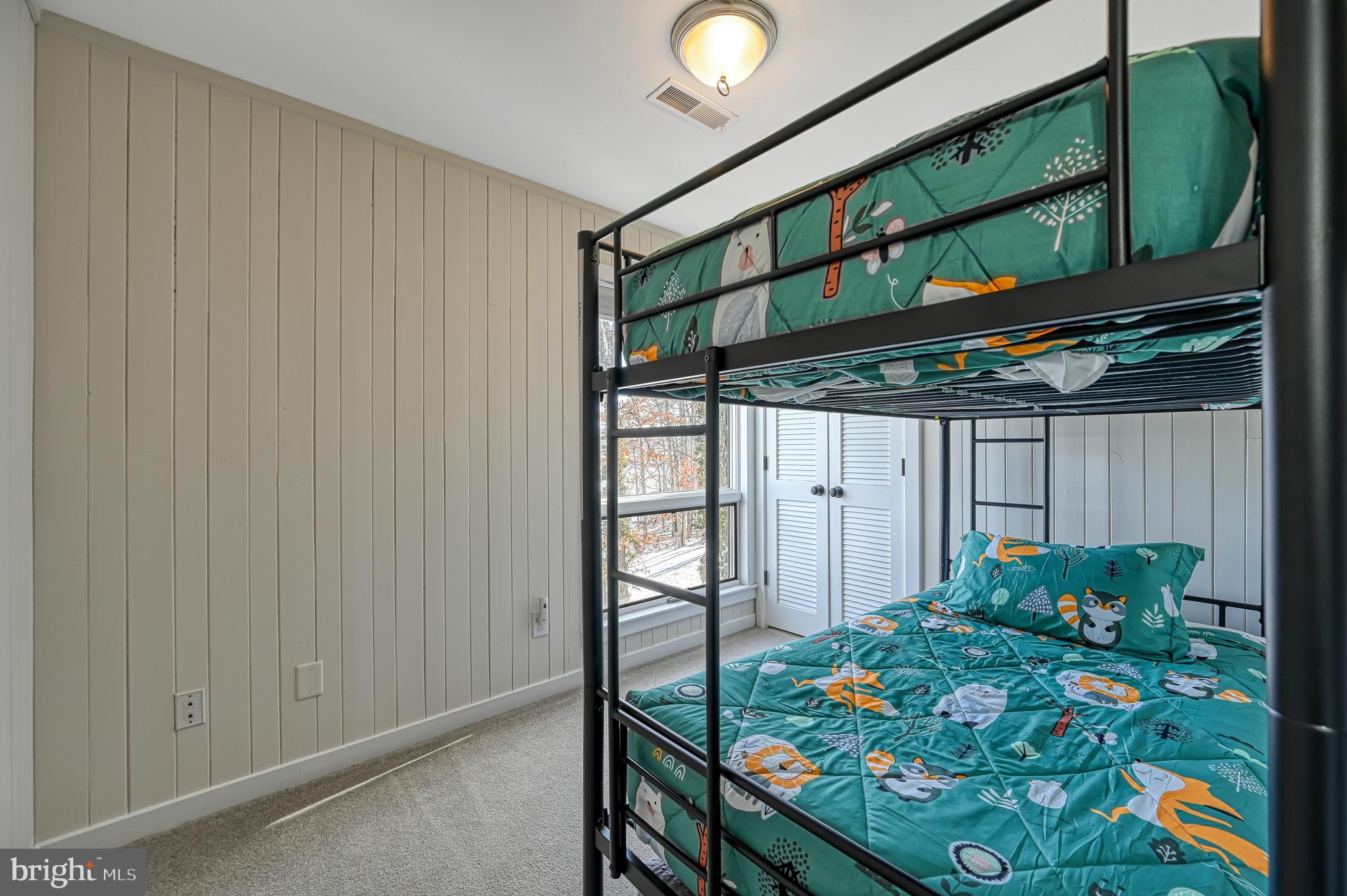 OAKRIDGE - Residential