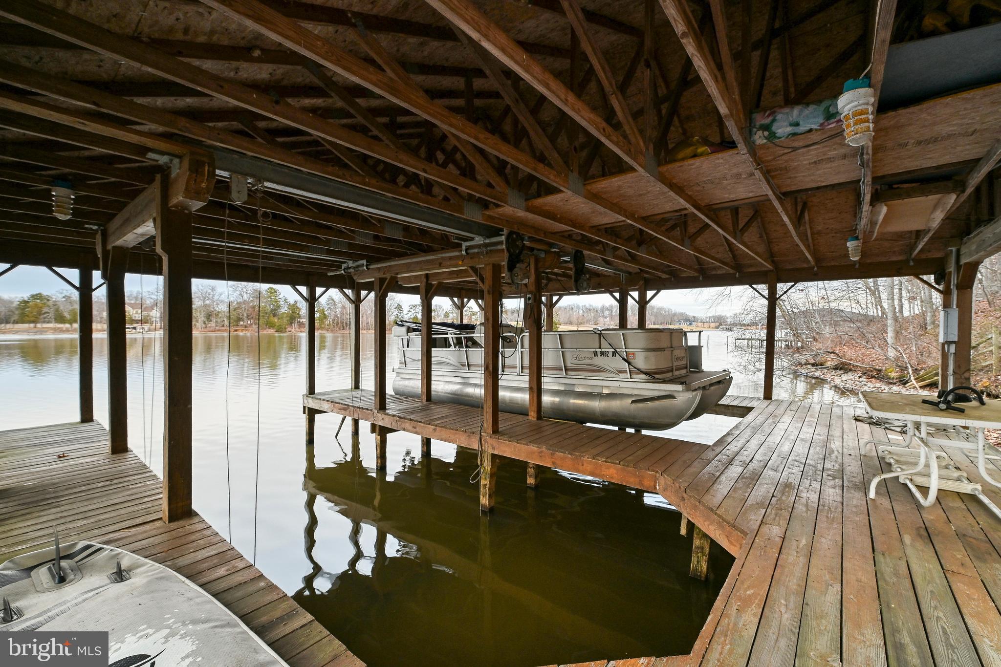 OAKRIDGE - Residential