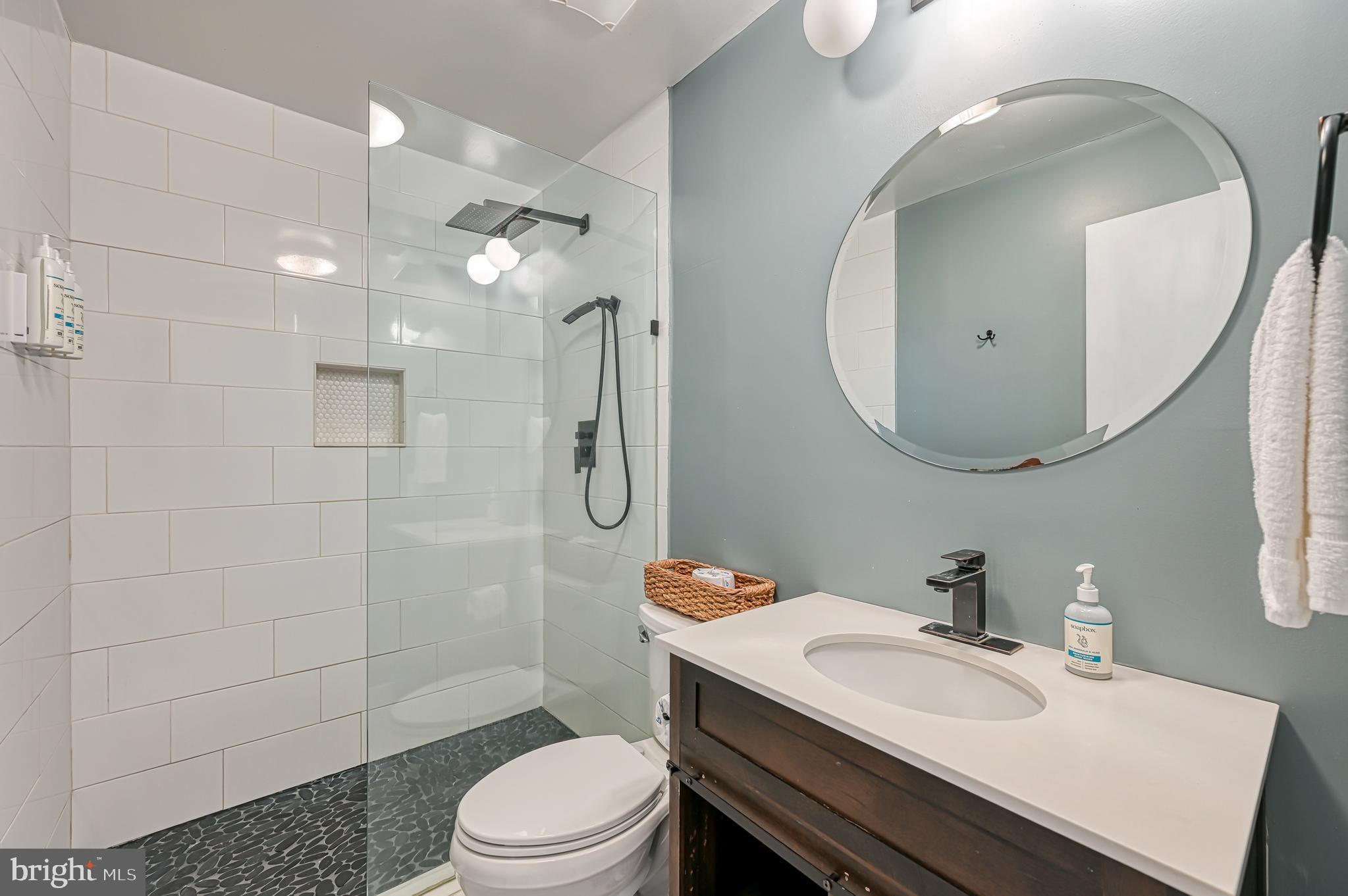 OAKRIDGE - Residential