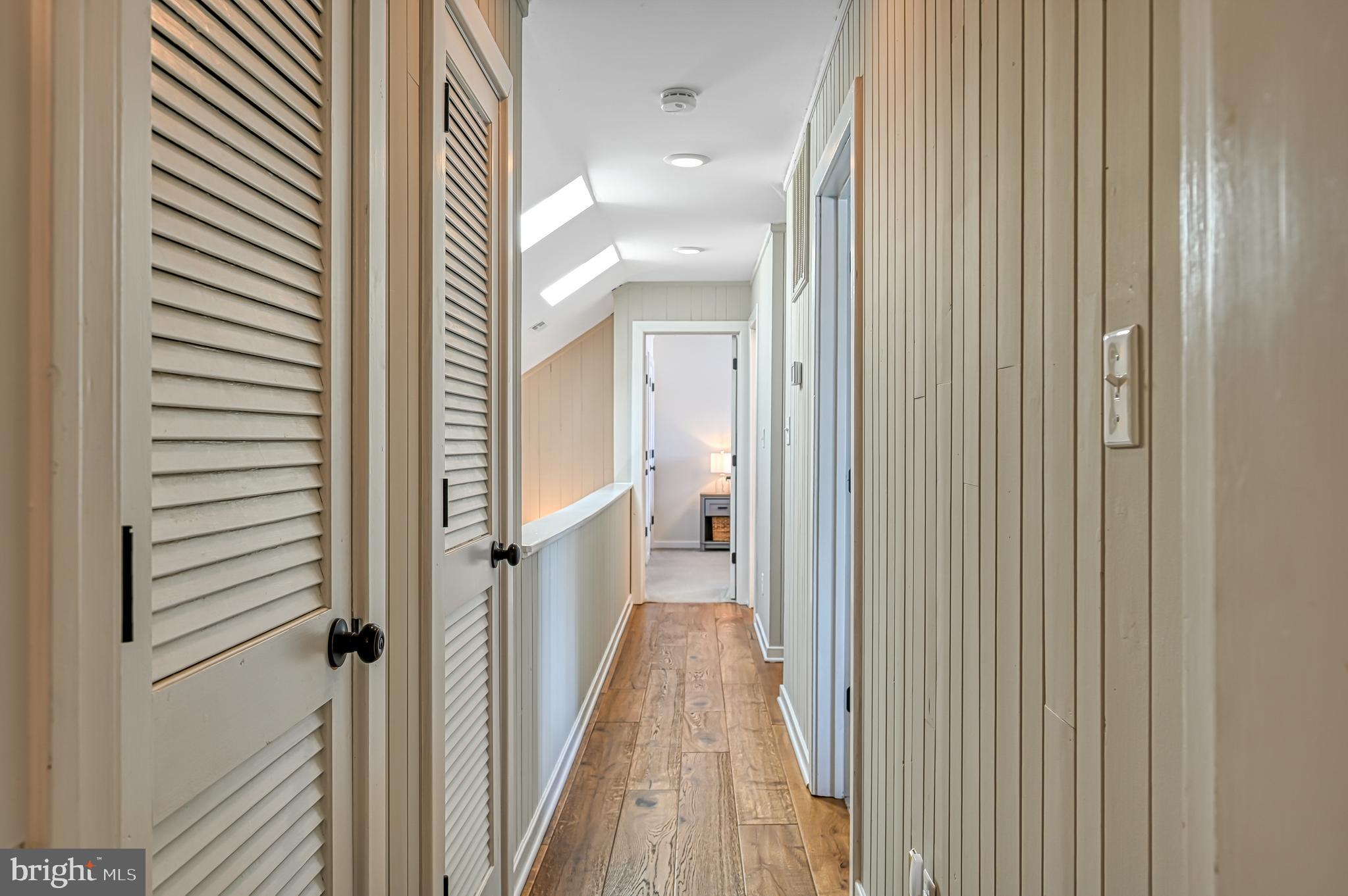 OAKRIDGE - Residential