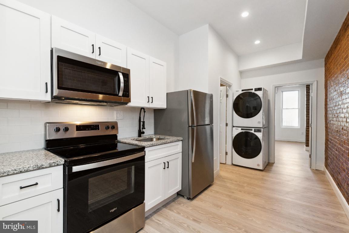 WASHINGTON VILLAGE - Commercial Sale